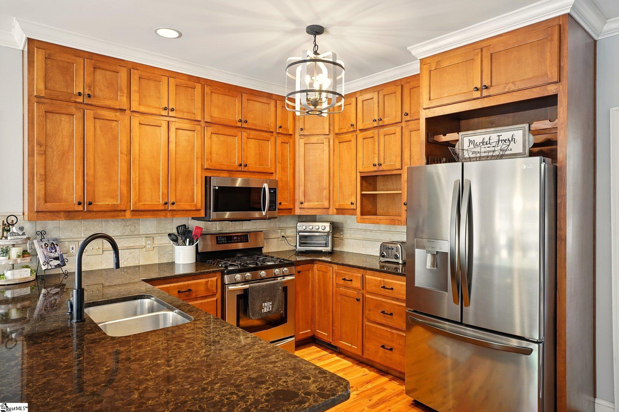 225 Watersedge Drive Boiling Springs, SC 29316