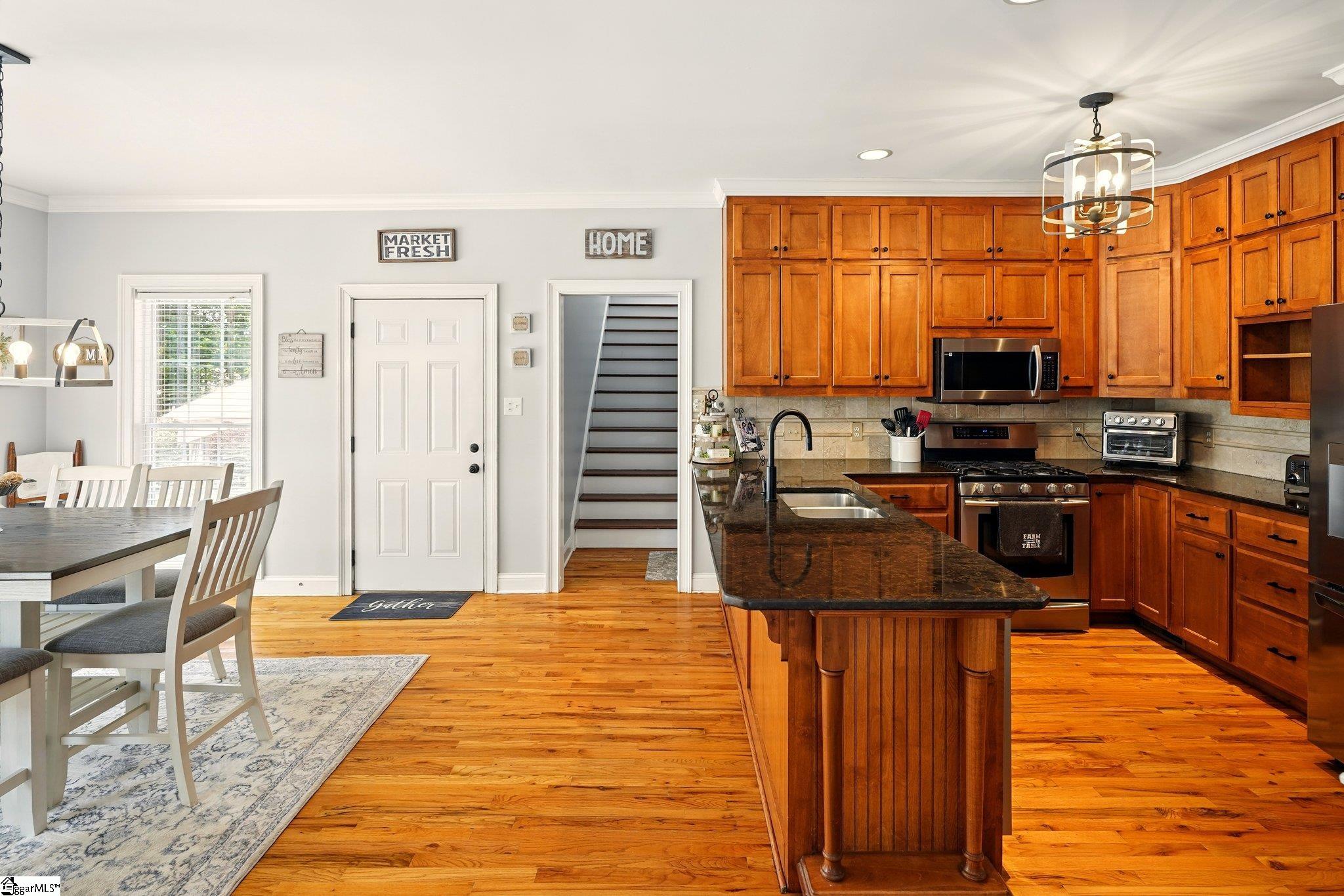 225 Watersedge Drive Boiling Springs, SC 29316