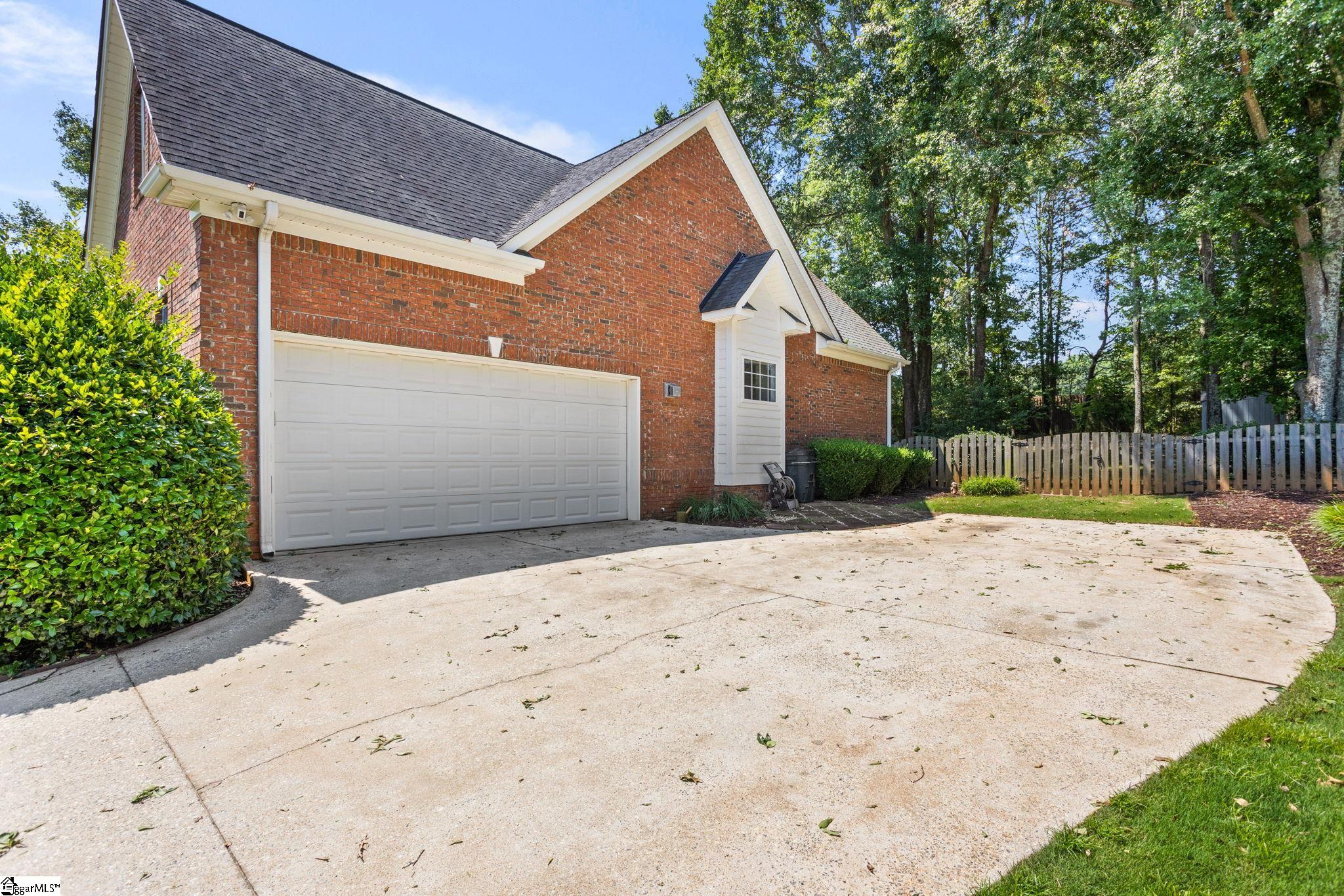 108 Goldenstar Lane Greer, SC 29651