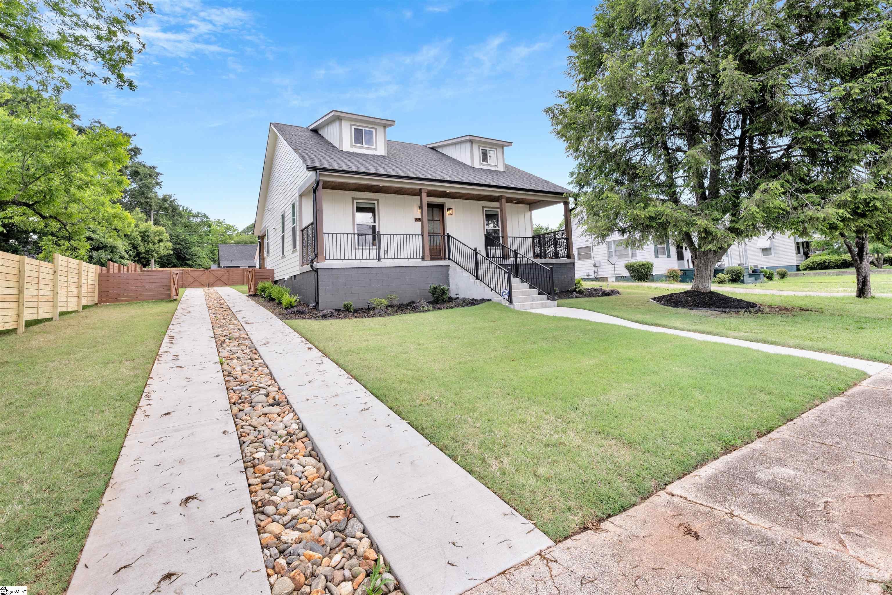 65 Wallace Street Greenville, SC 29605