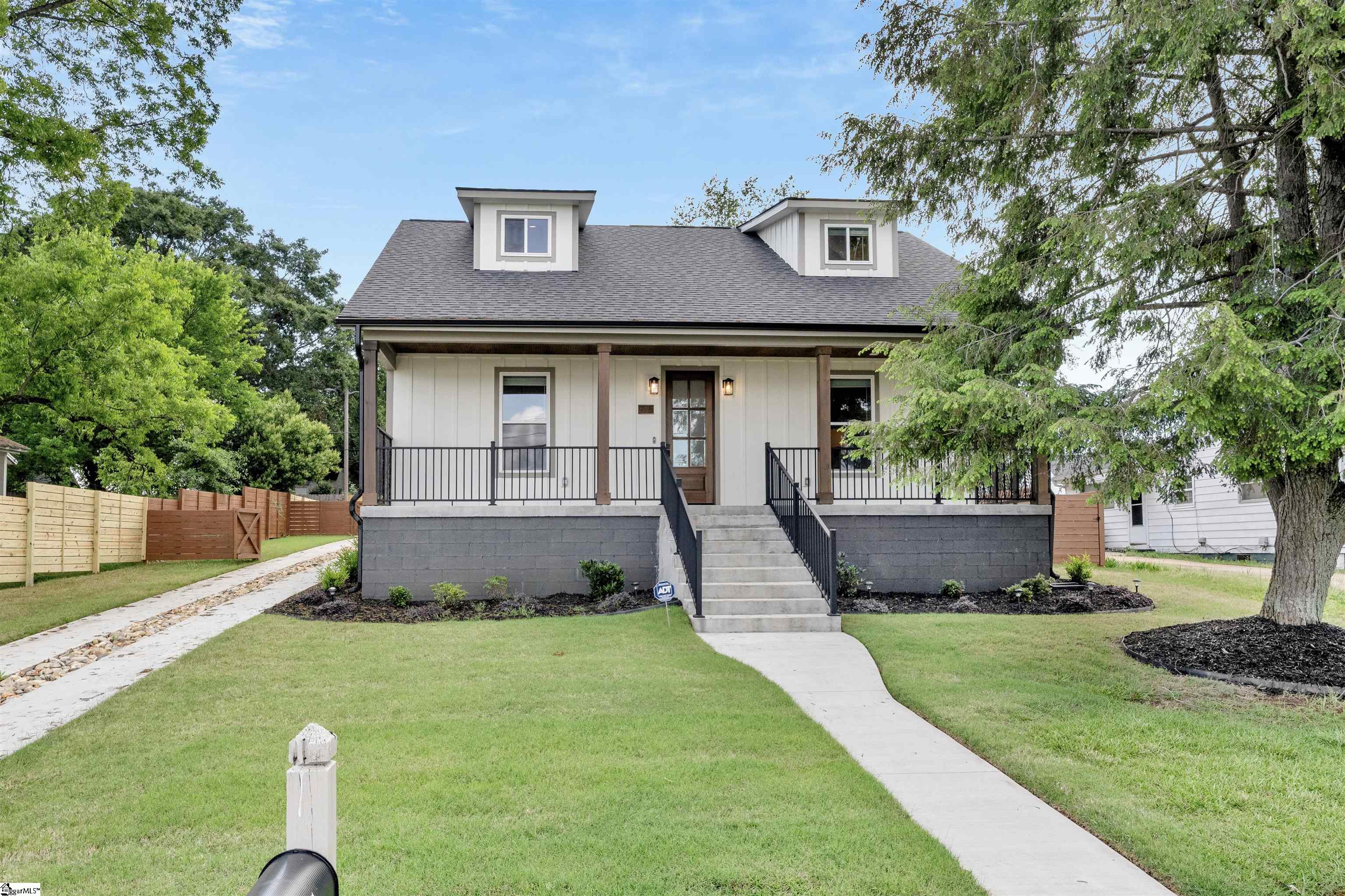 65 Wallace Street Greenville, SC 29605