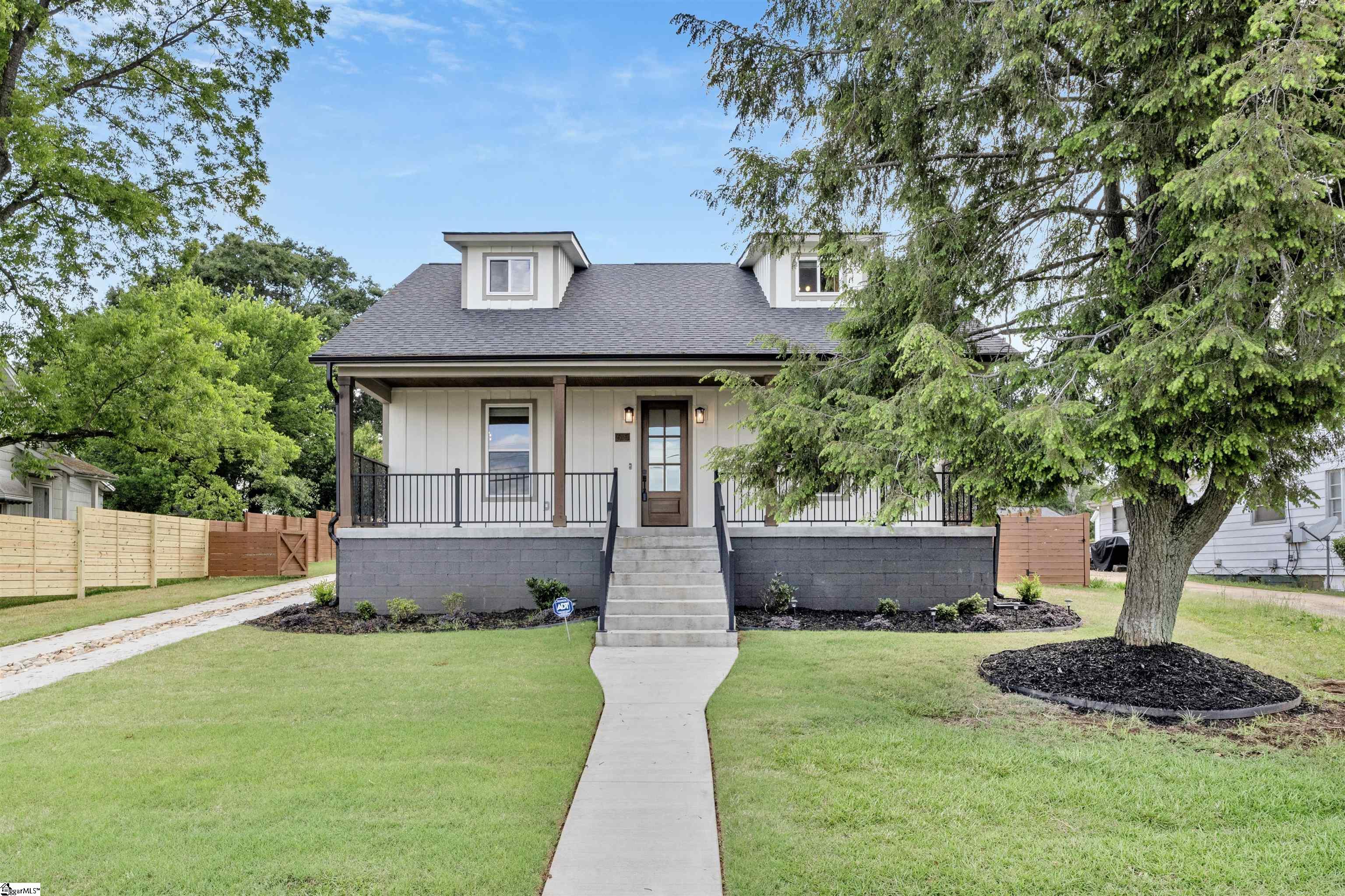65 Wallace Street Greenville, SC 29605