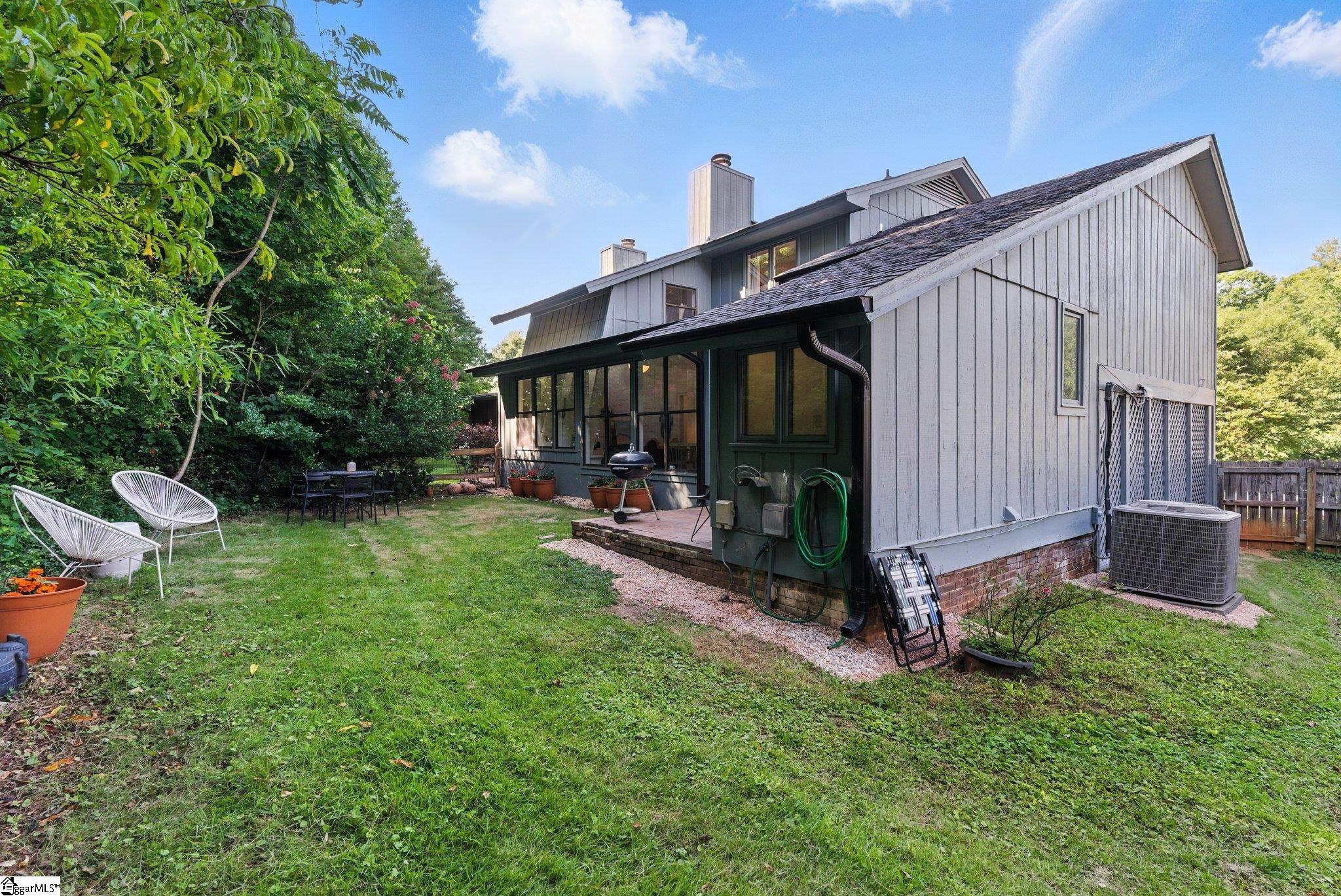 4 Blackberry Court Taylors, SC 29687