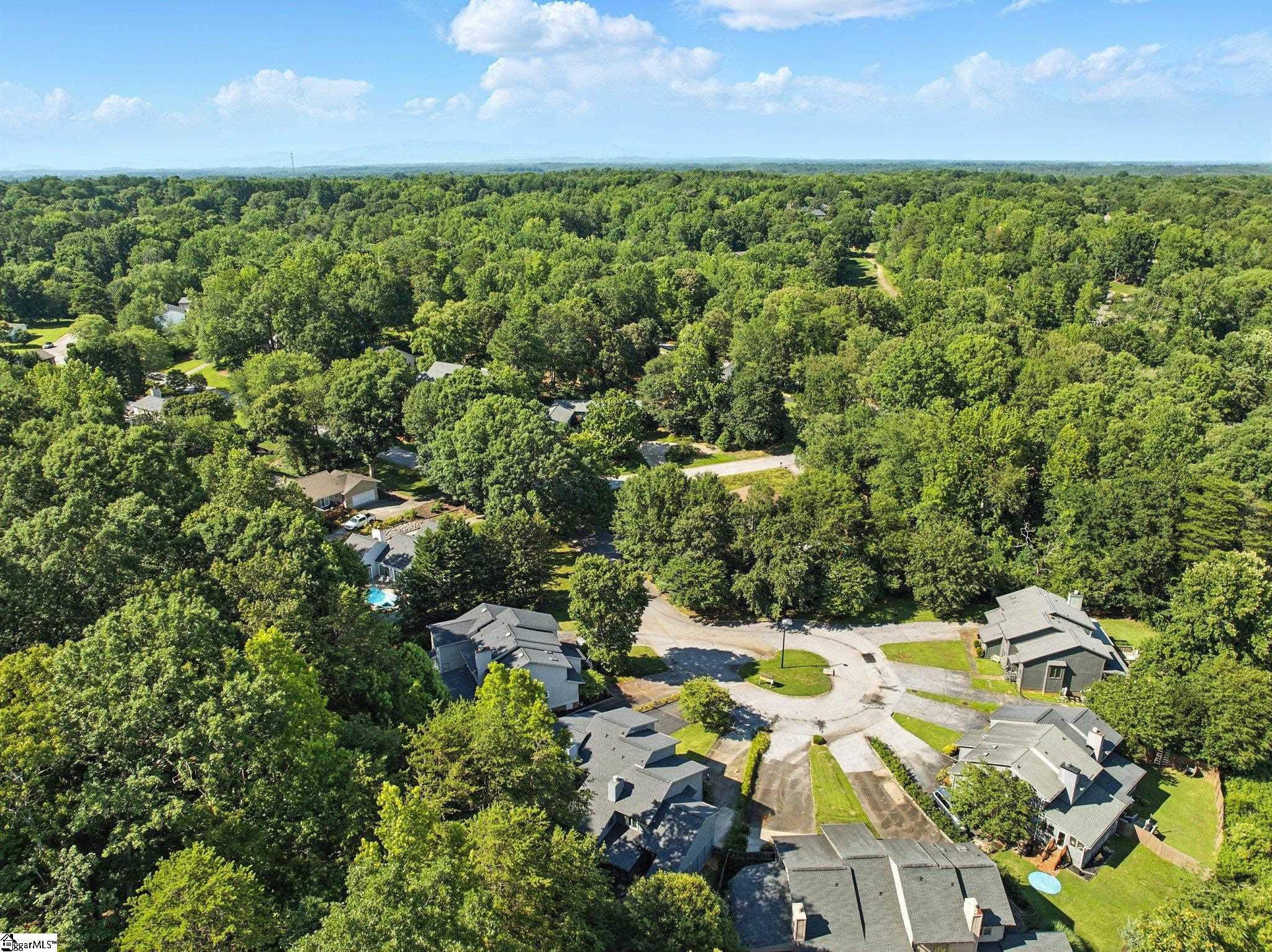 4 Blackberry Court Taylors, SC 29687