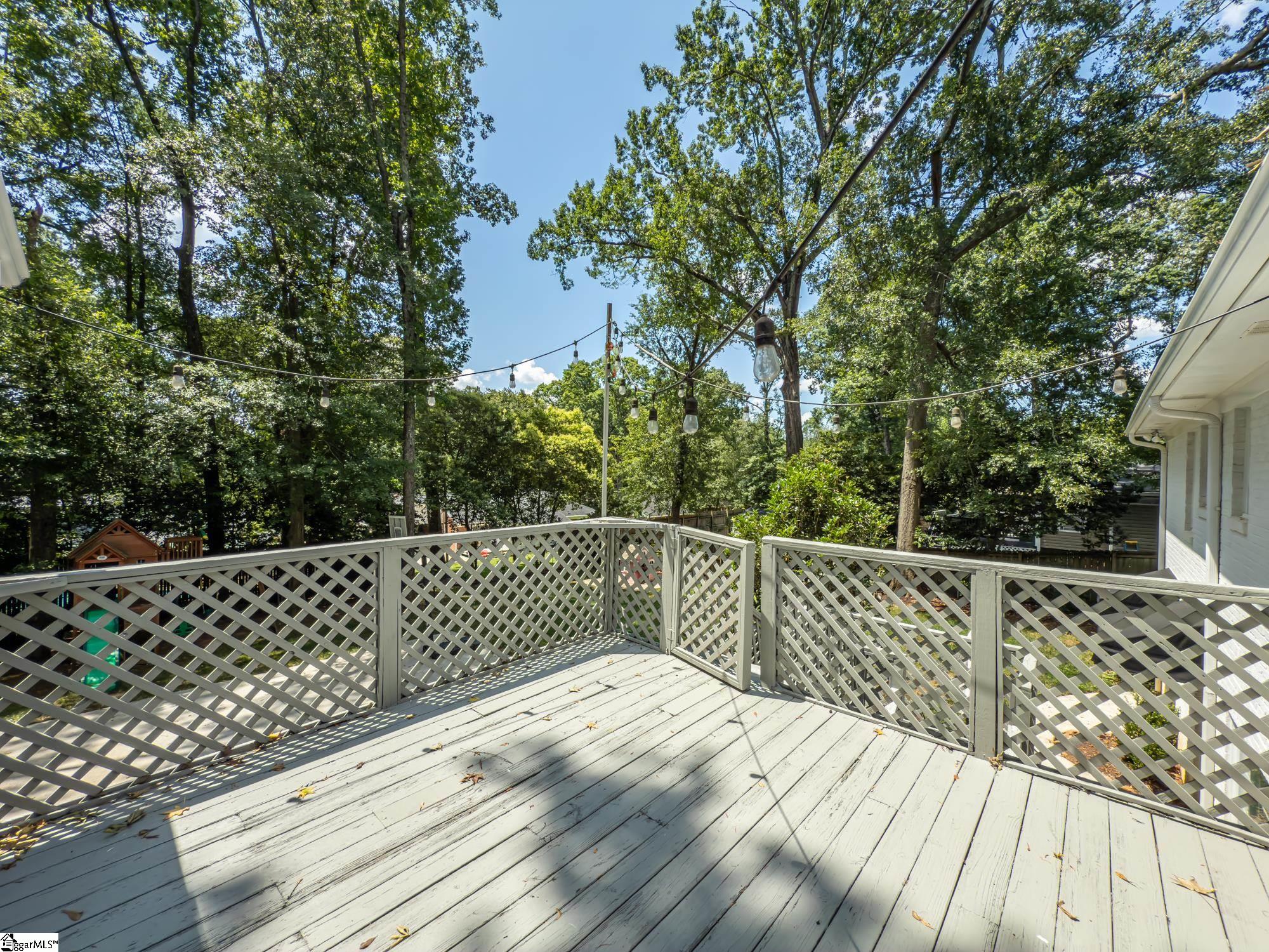 26 Tranquil Avenue Greenville, SC 29615