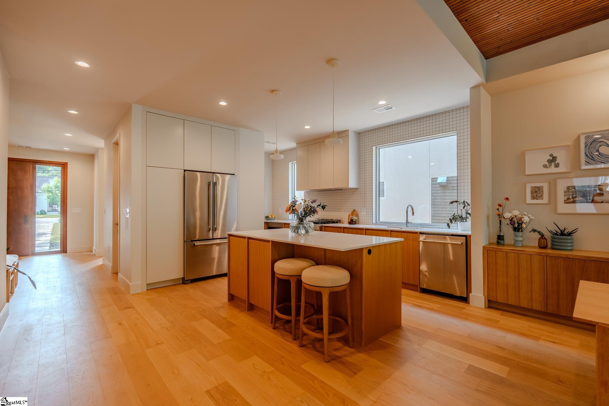 439 Summit Drive Greenville, SC 29609