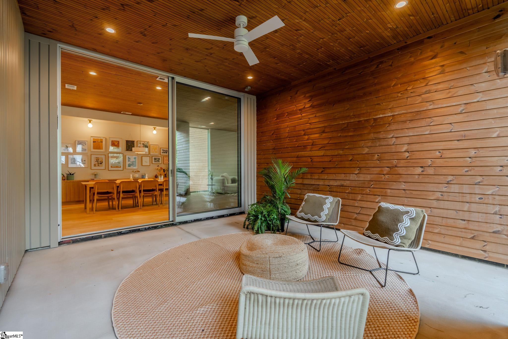 439 Summit Drive Greenville, SC 29609