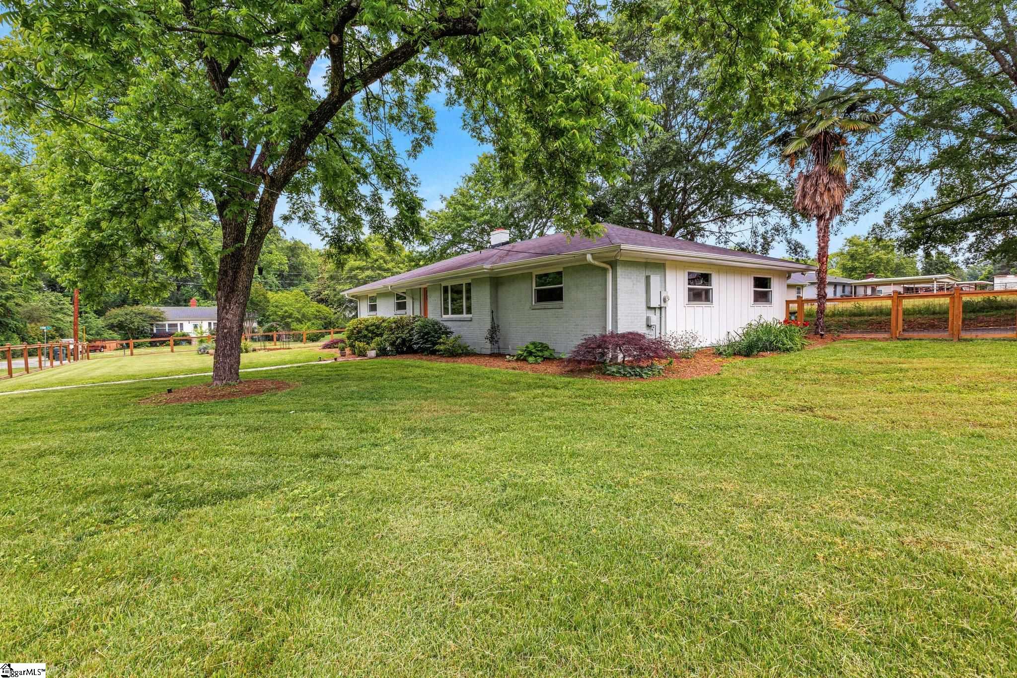 102 Muse Circle Greer, SC 29651