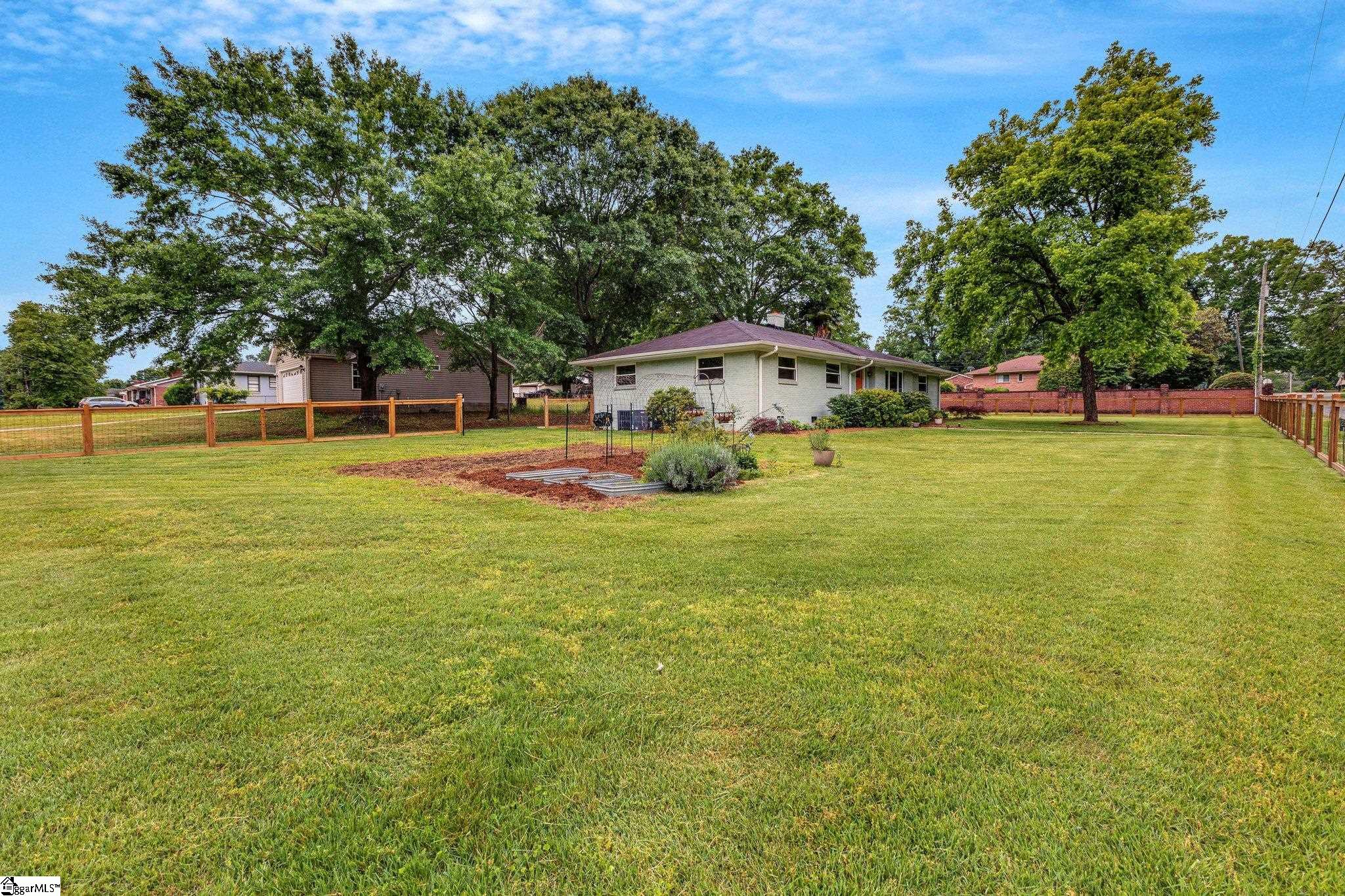 102 Muse Circle Greer, SC 29651
