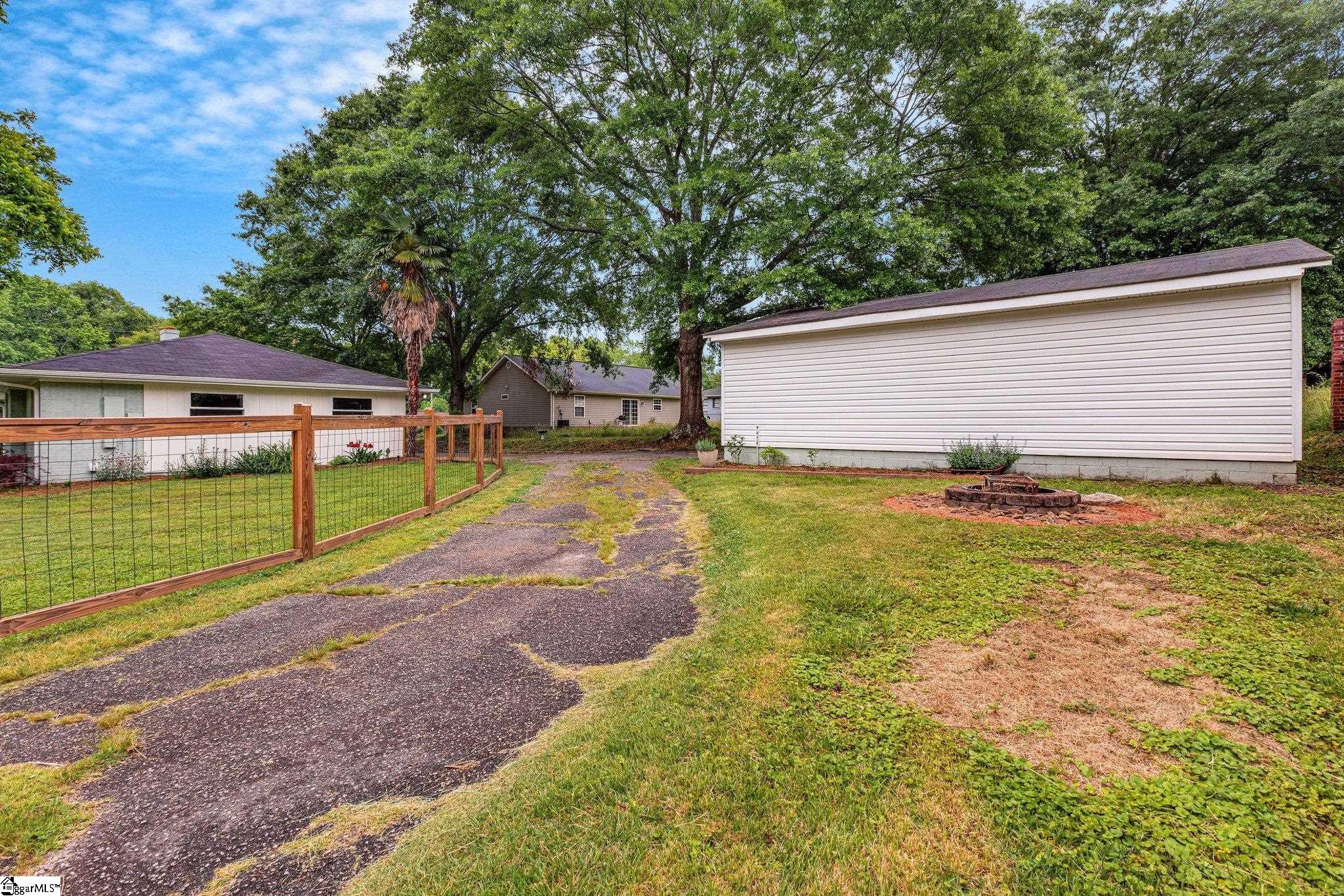 102 Muse Circle Greer, SC 29651
