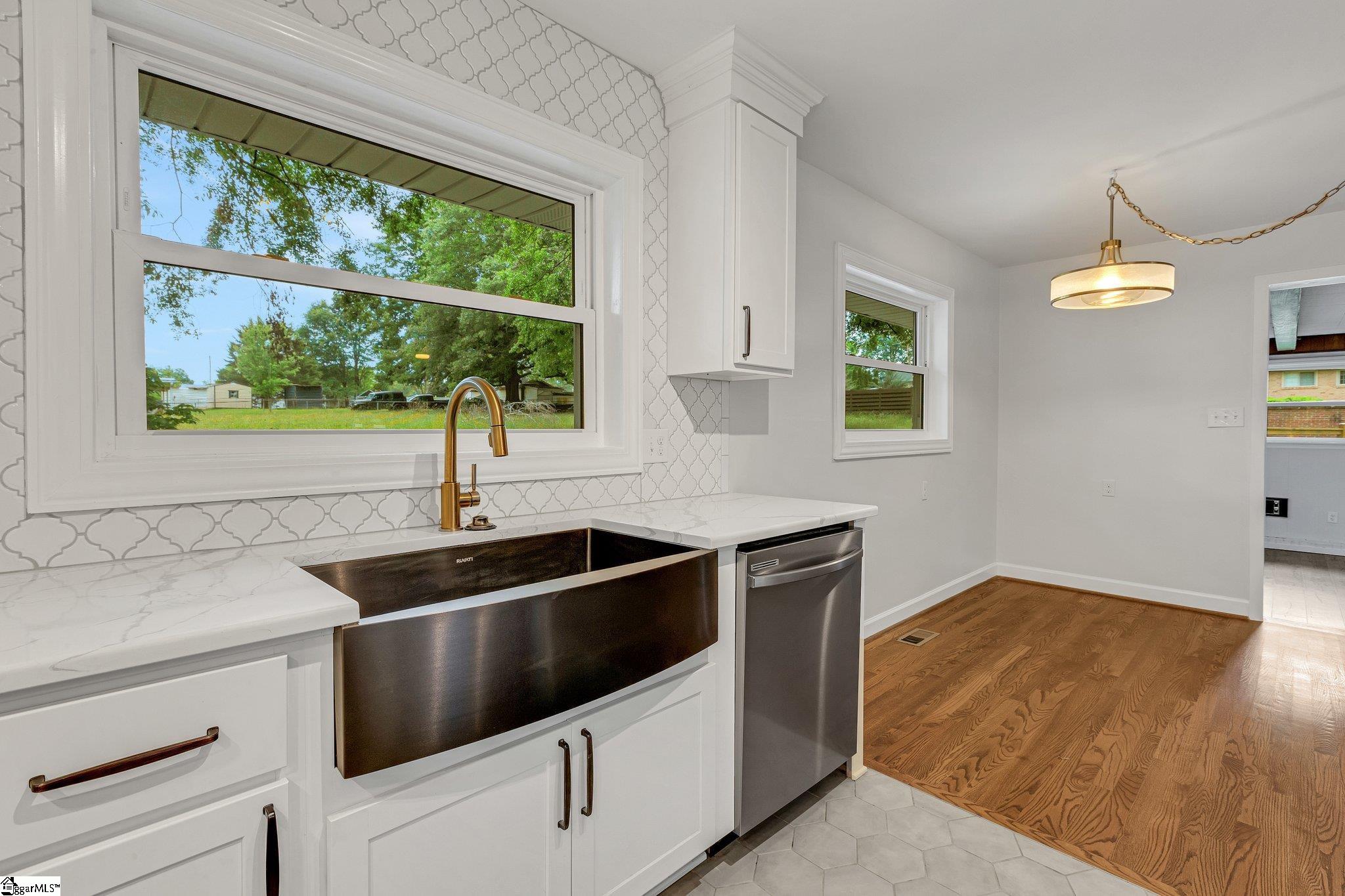 102 Muse Circle Greer, SC 29651