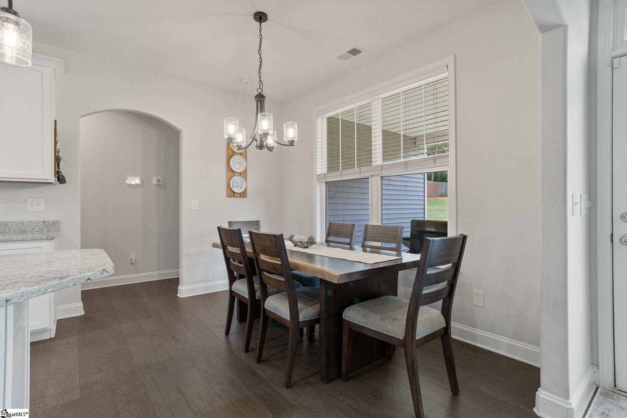 702 Ratchford Lane Wellford, SC 29385