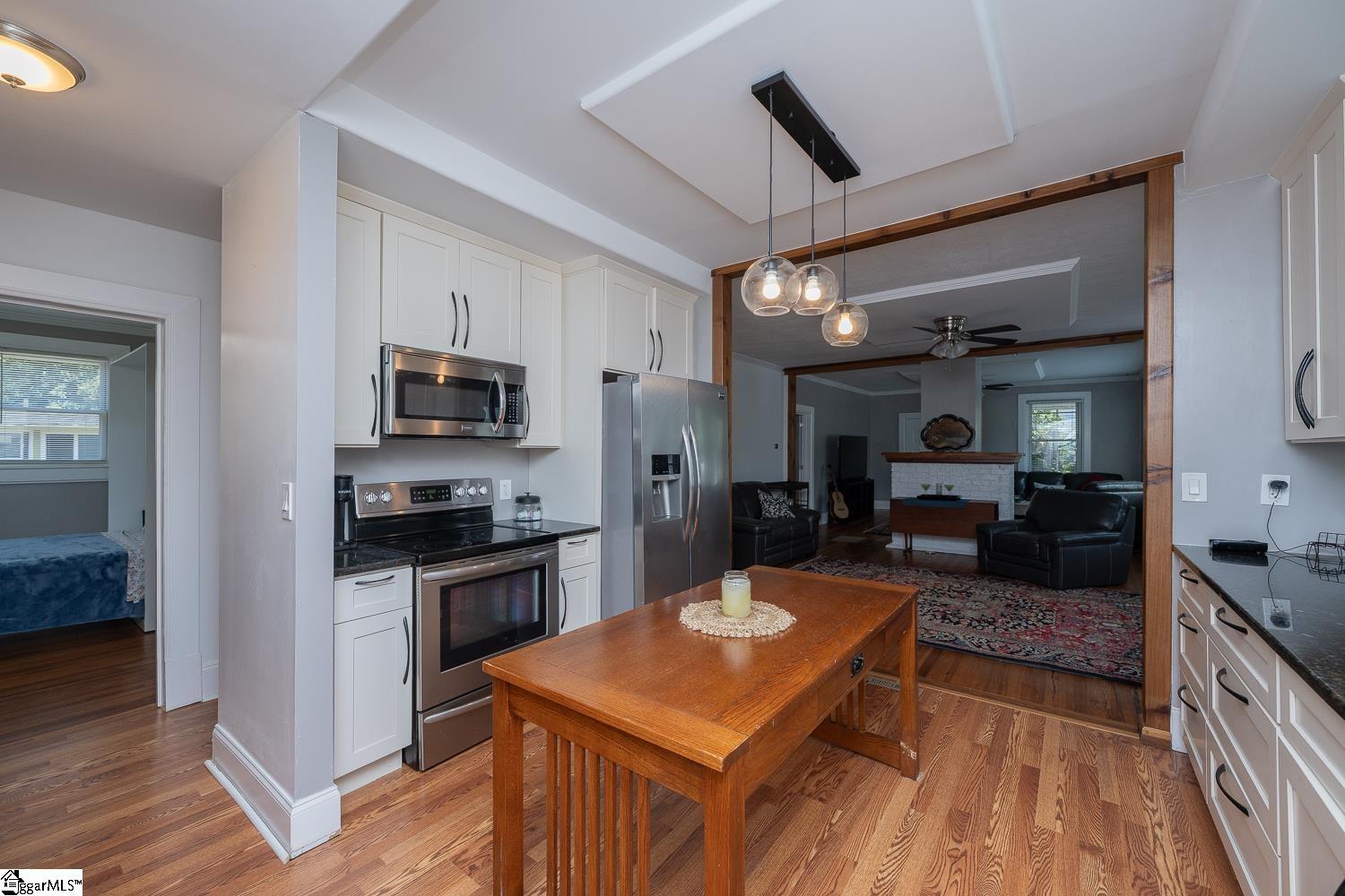 217 Berkley Avenue Greenville, SC 29609