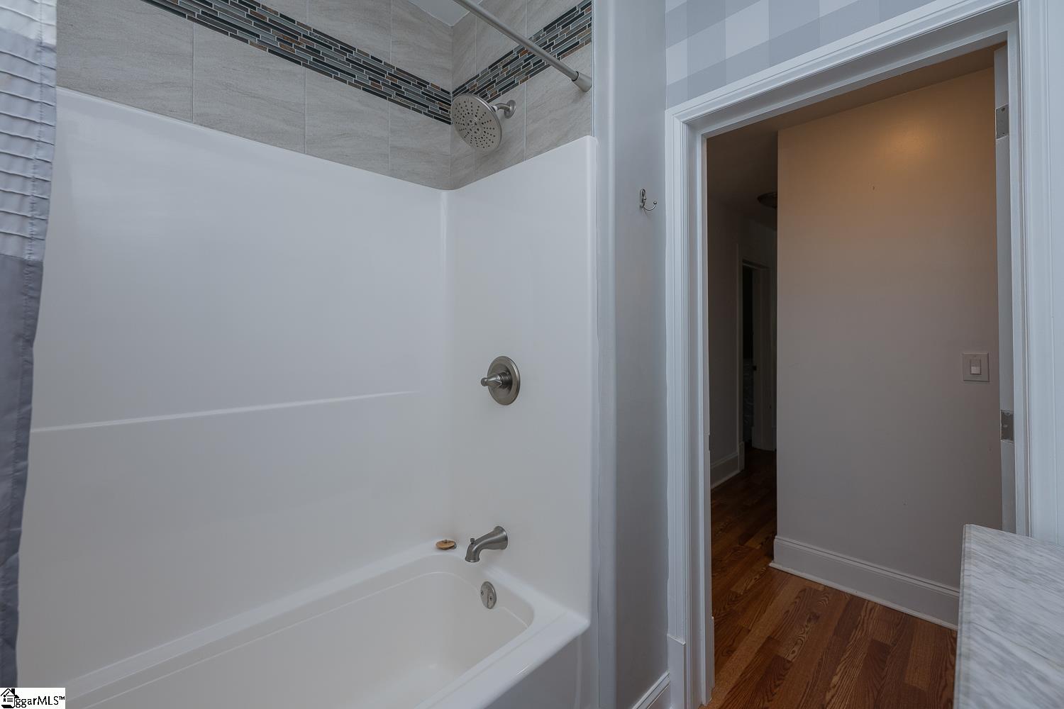 217 Berkley Avenue Greenville, SC 29609