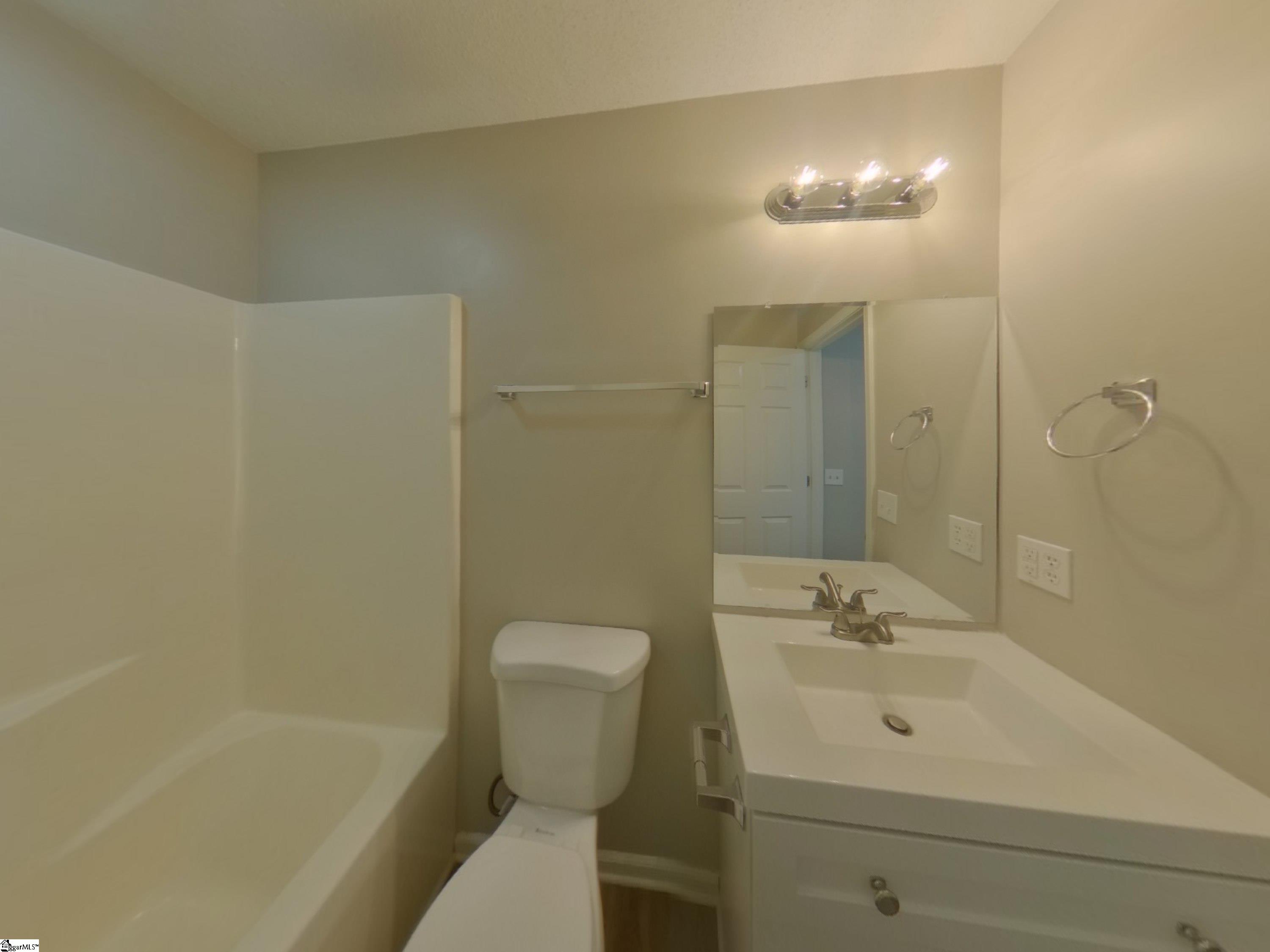 430 Clark Glen Drive Inman, SC 29349-1856