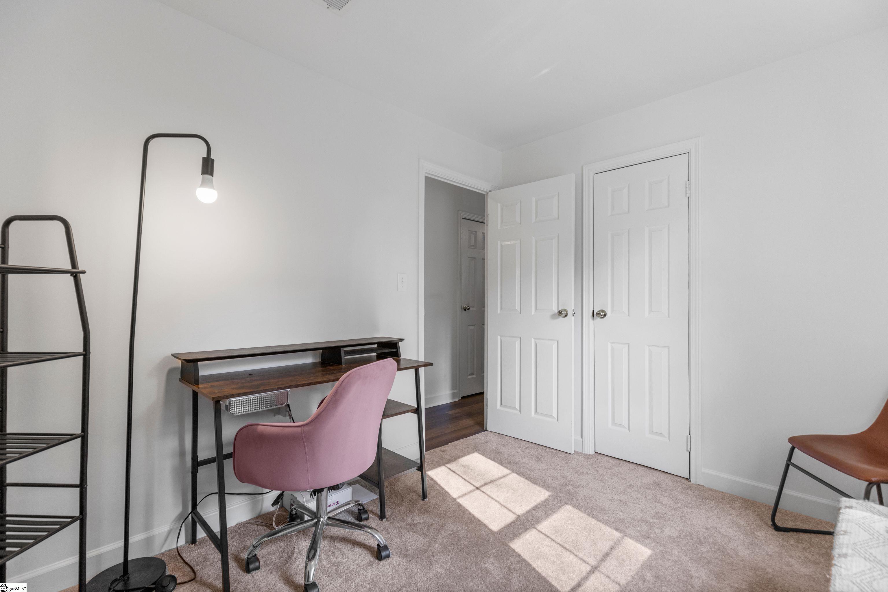 121 Cashmere Drive Greenville, SC 29605