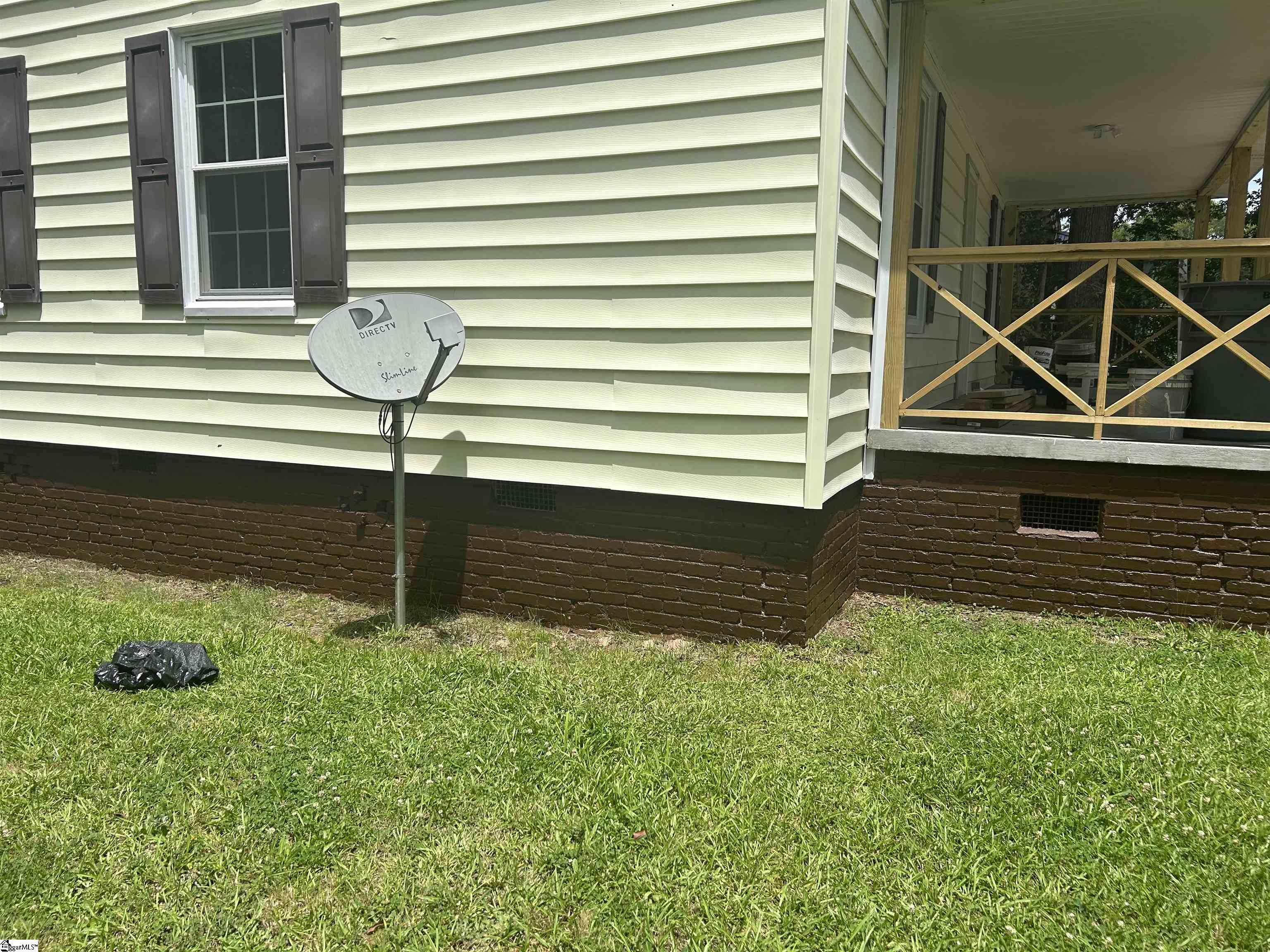 106 Washington Street Clinton, SC 29325