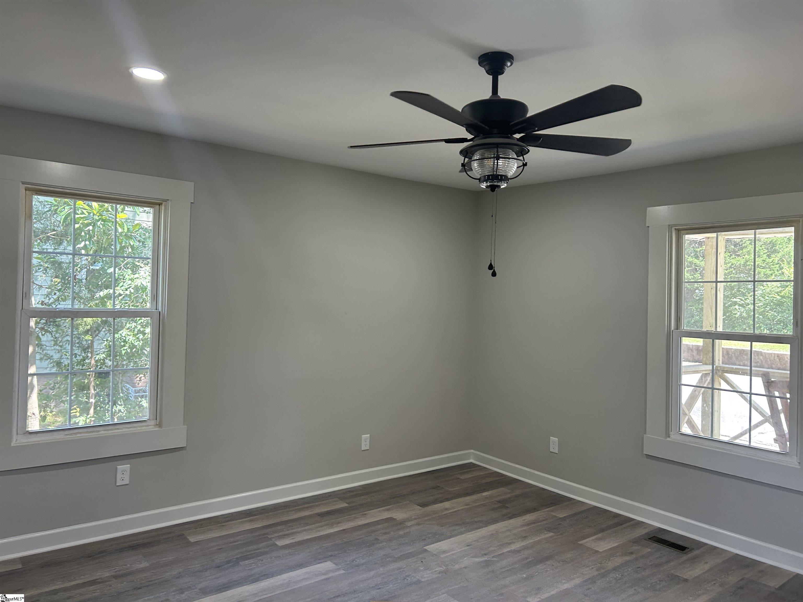 106 Washington Street Clinton, SC 29325
