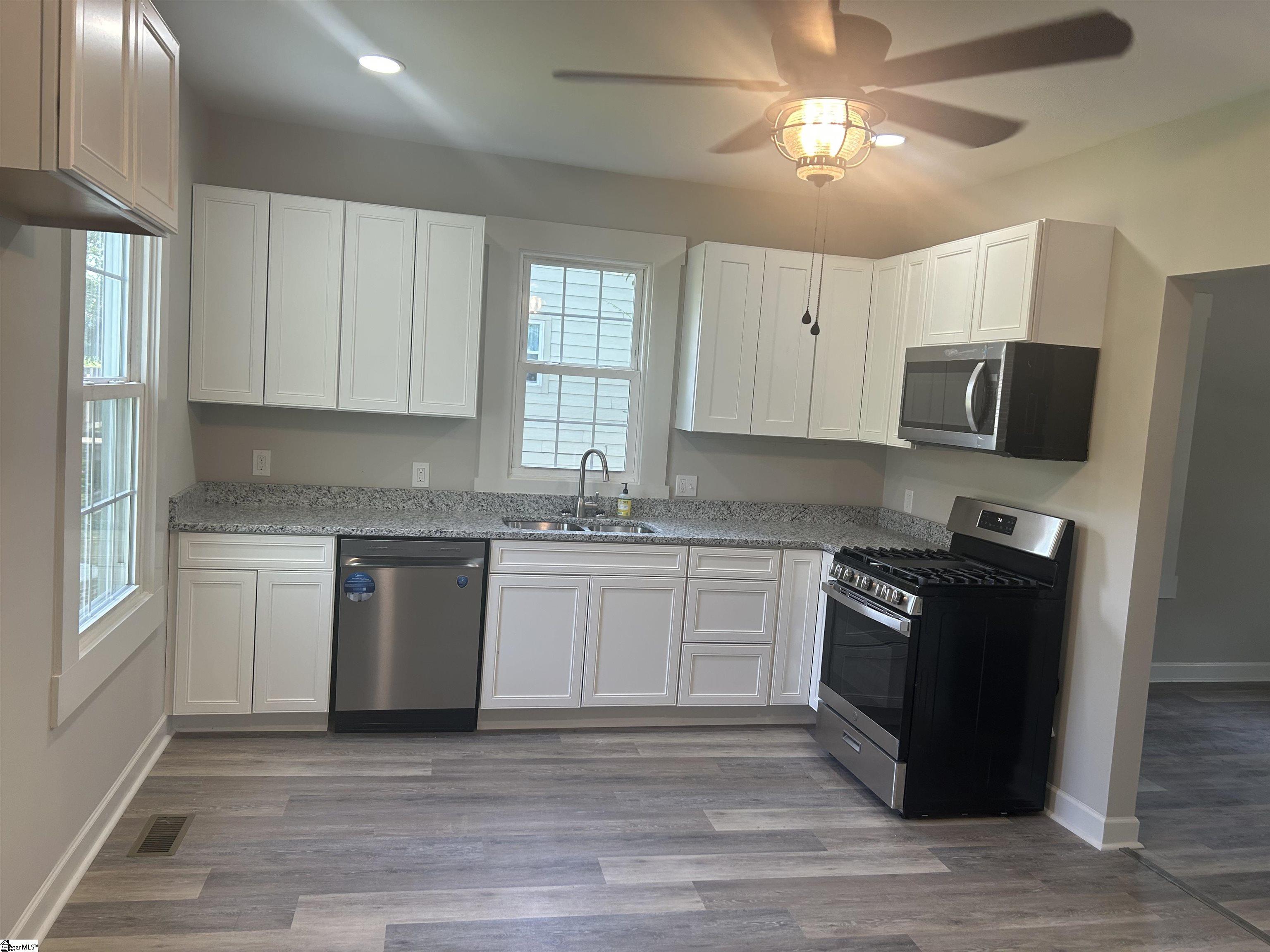 106 Washington Street Clinton, SC 29325