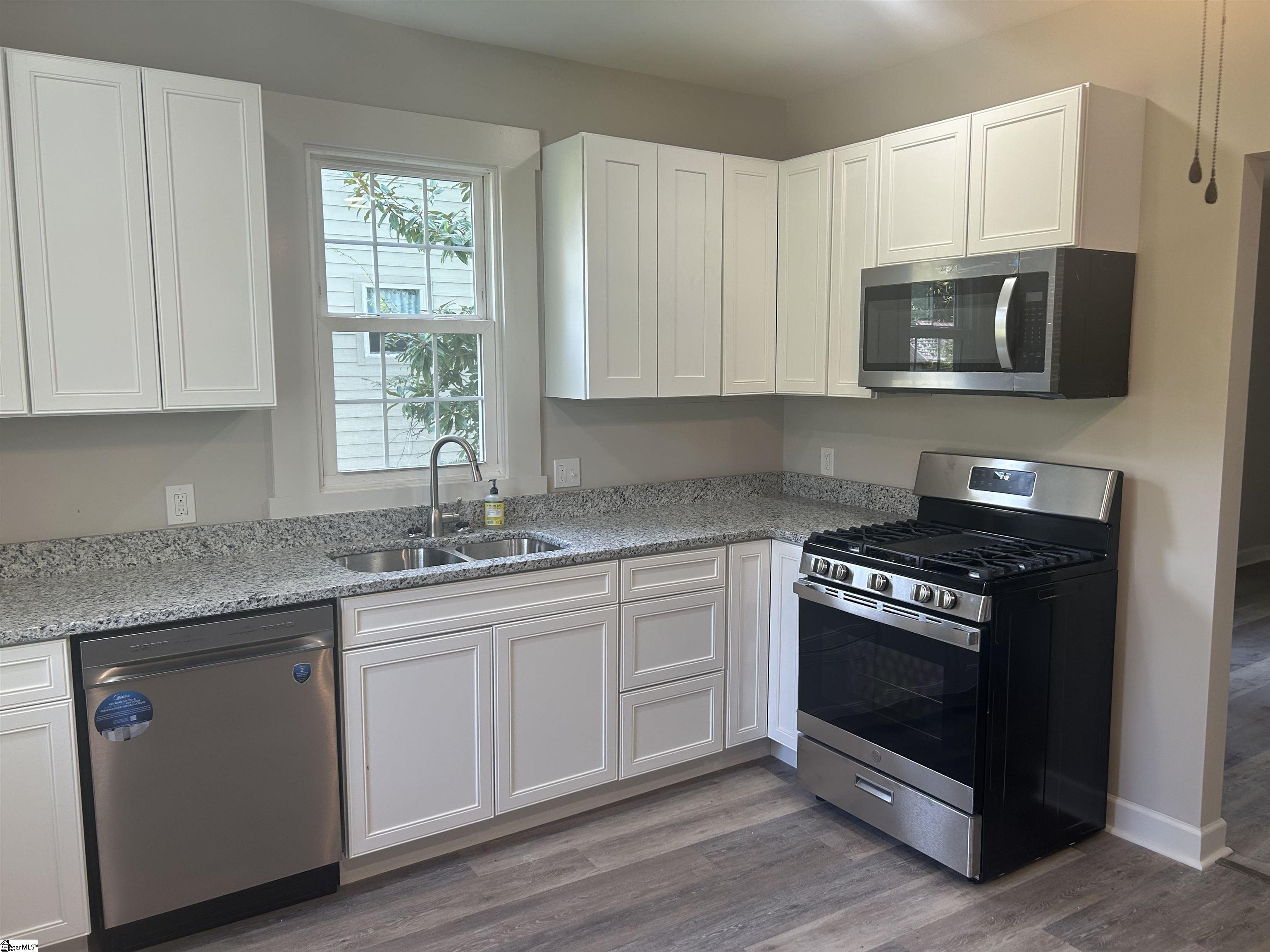 106 Washington Street Clinton, SC 29325