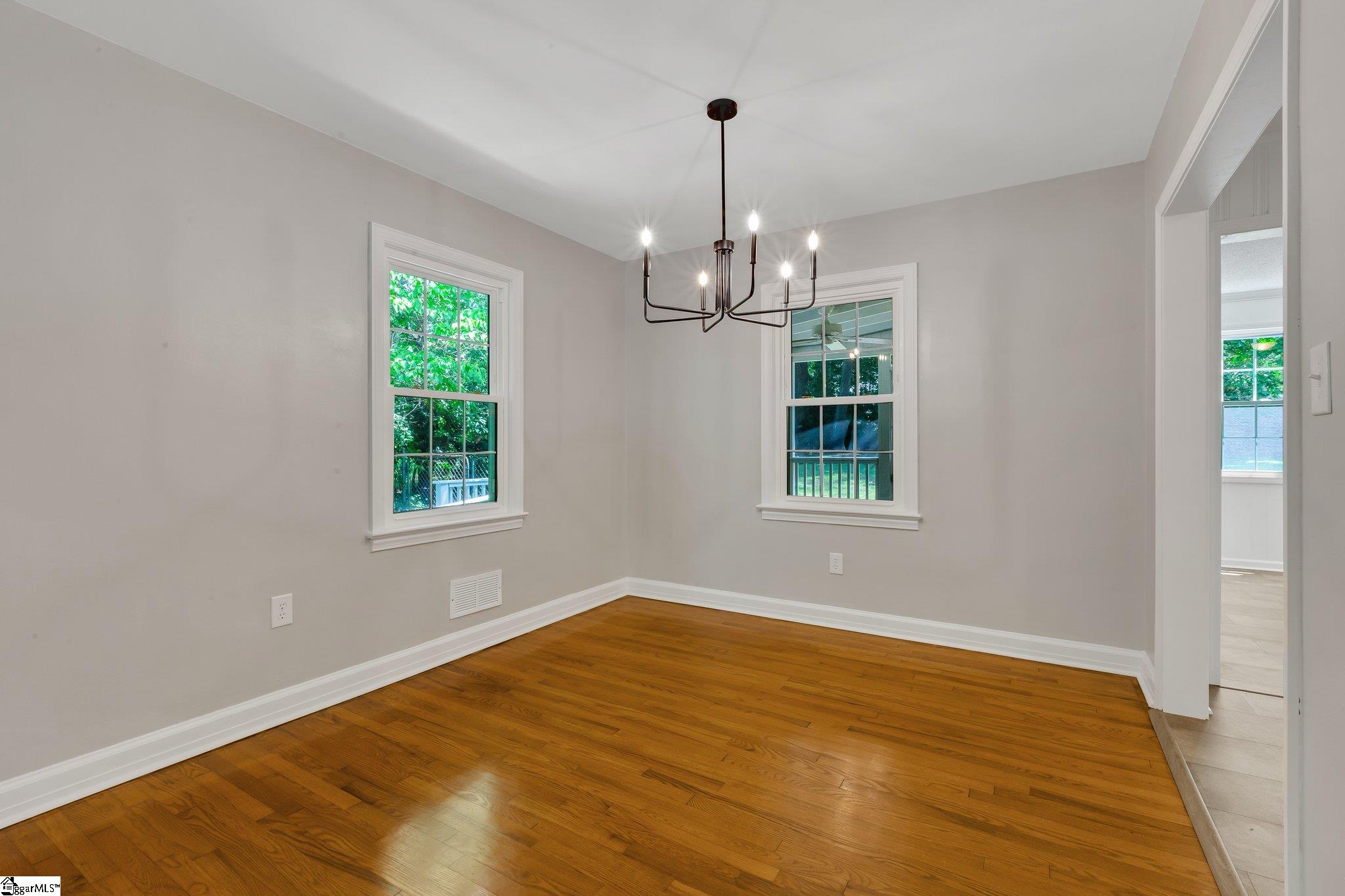10 Wildwood Road Greenville, SC 29615