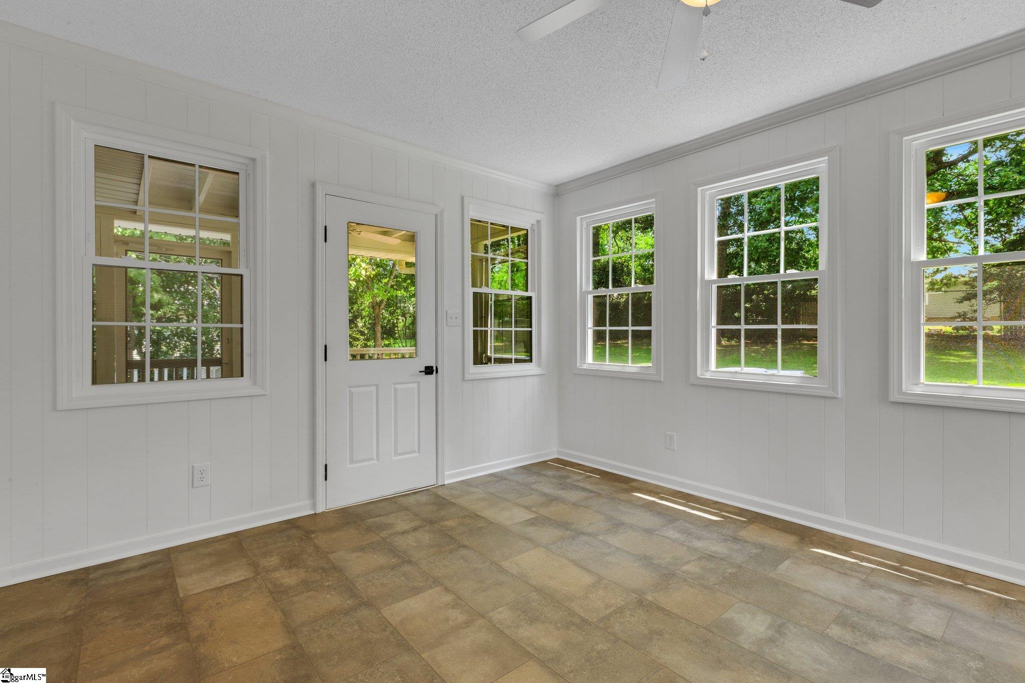 10 Wildwood Road Greenville, SC 29615