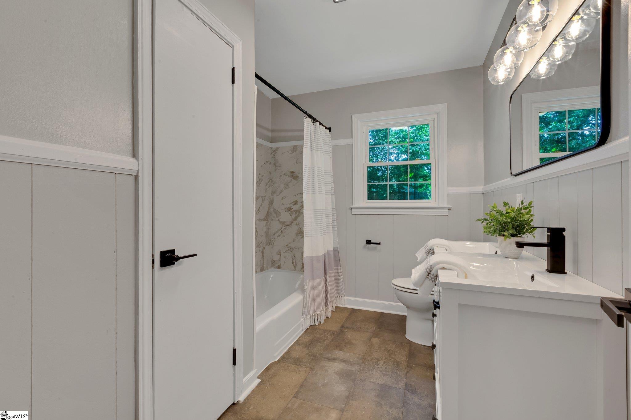 10 Wildwood Road Greenville, SC 29615