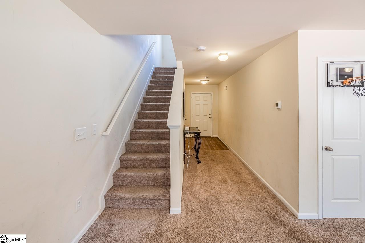 233 Wayfair Lane Wellford, SC 29385