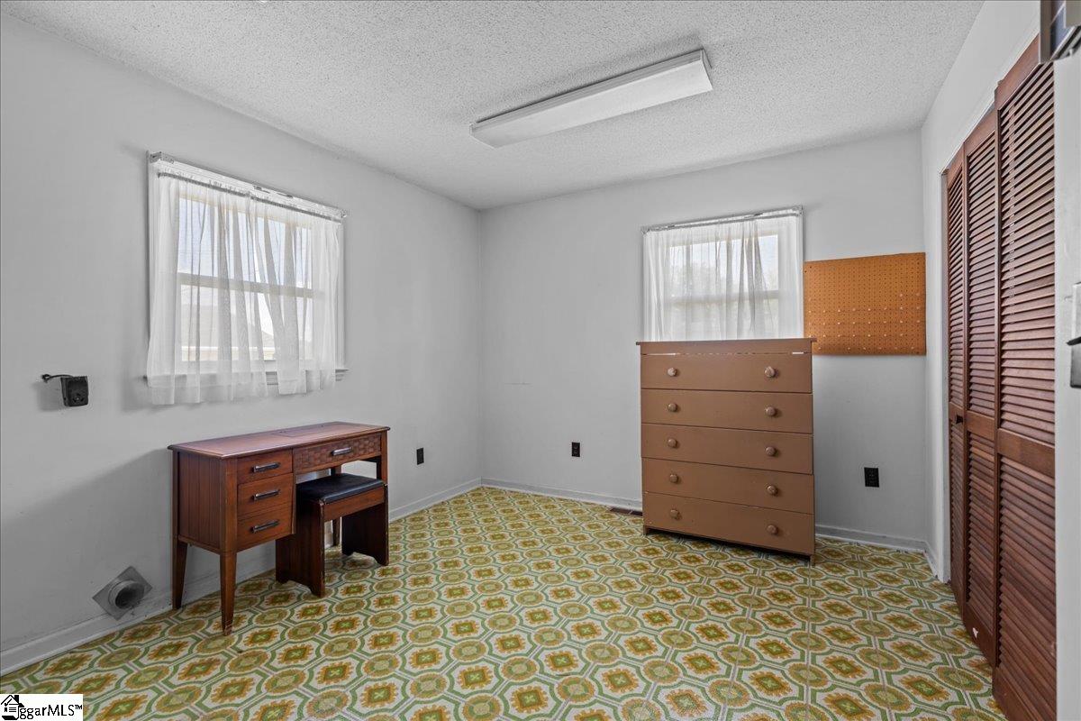 2160 Compton Bridge Road Inman, SC 29340