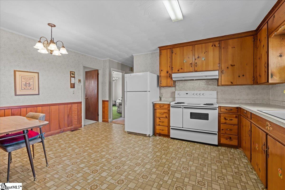 2160 Compton Bridge Road Inman, SC 29340