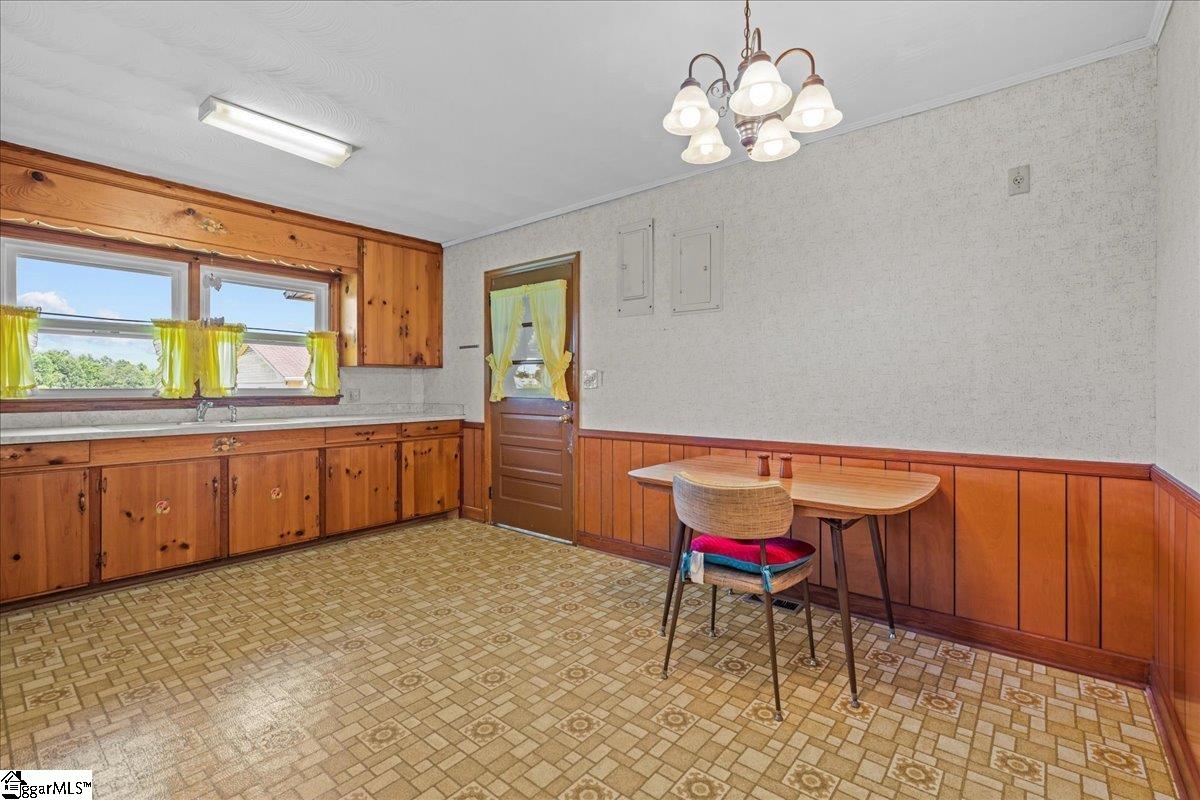 2160 Compton Bridge Road Inman, SC 29340