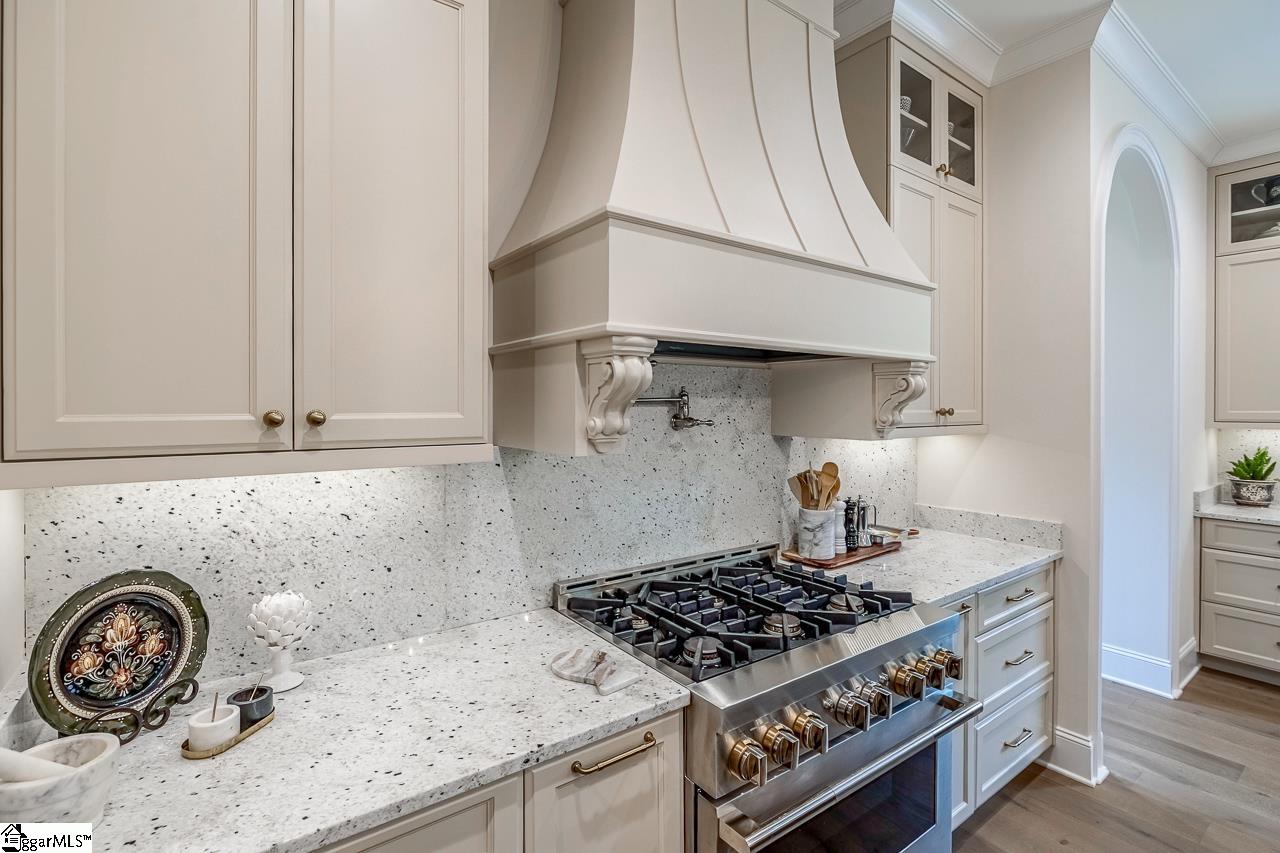 2765 Brockman McClimon Road Greer, SC 29651