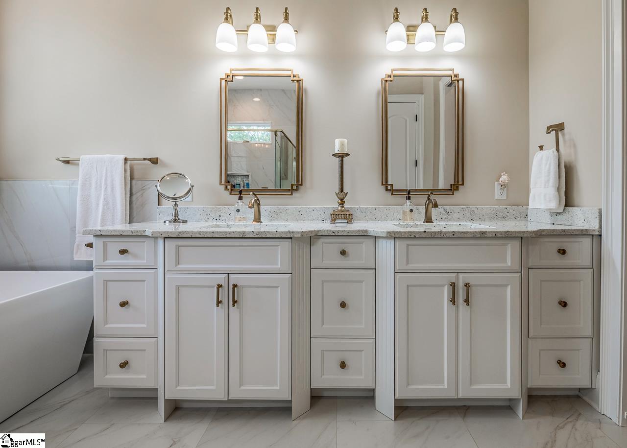 2765 Brockman McClimon Road Greer, SC 29651