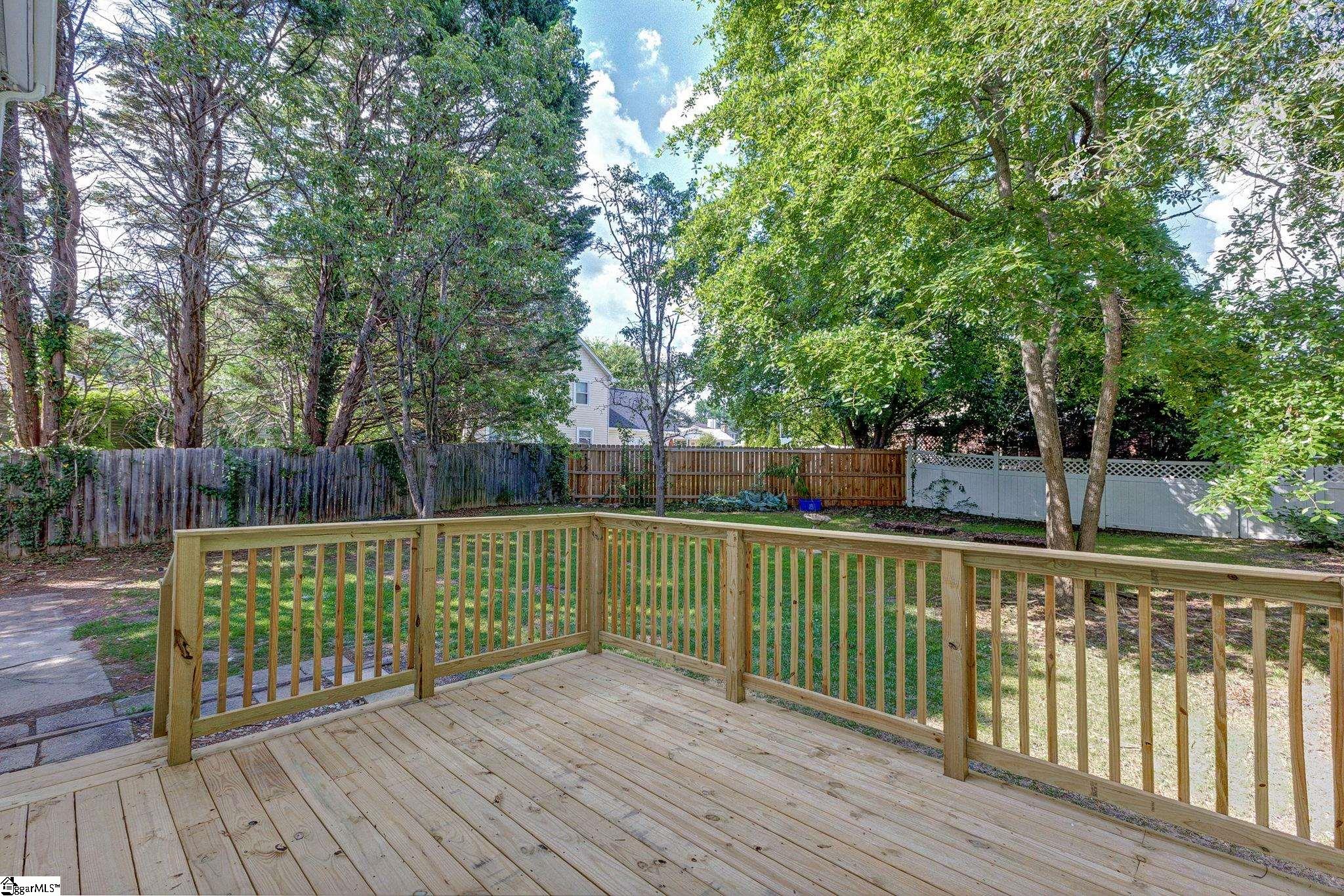 103 Gaithburg Square Taylors, SC 29687