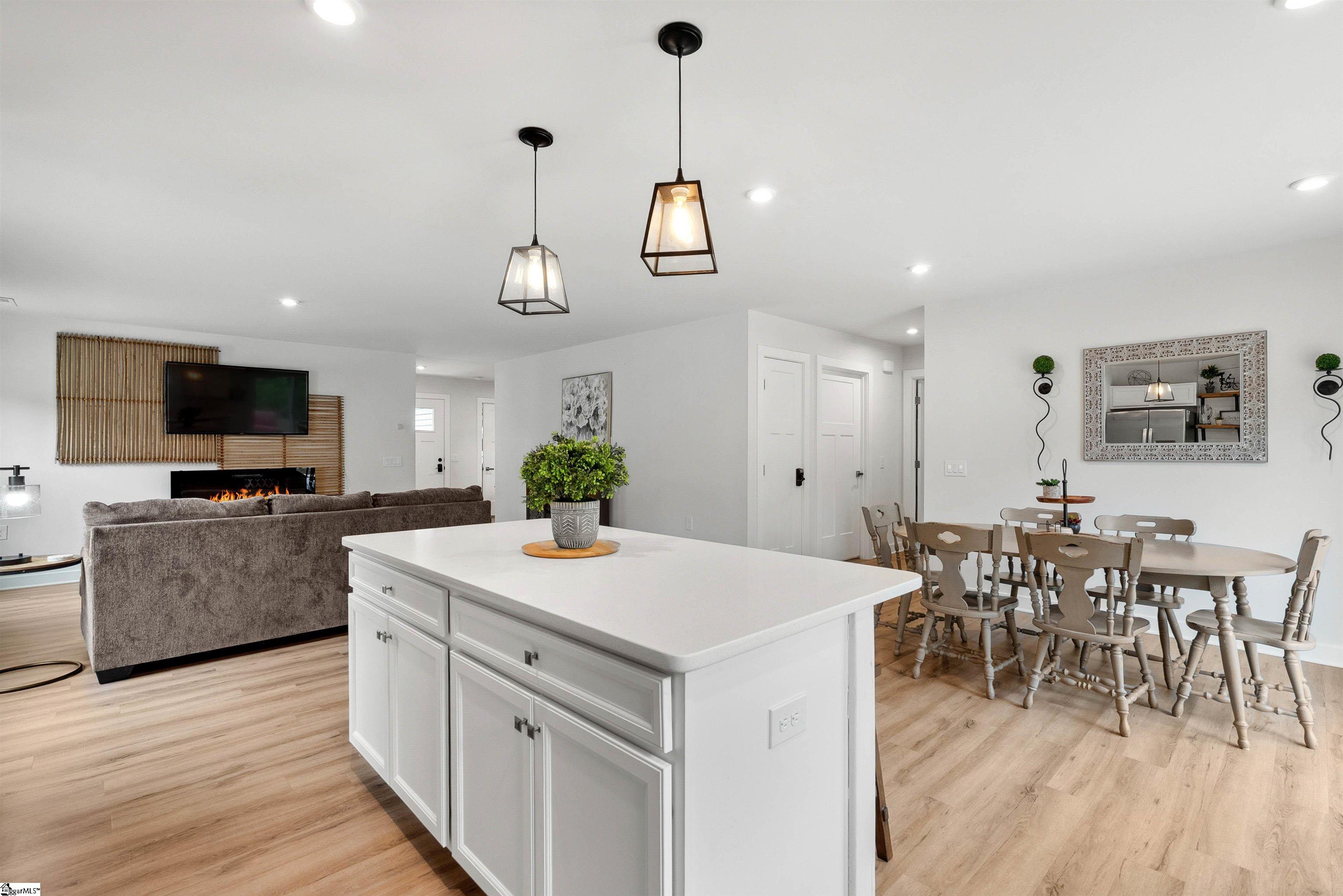 103 Oak Row Drive Fountain Inn, SC 29644