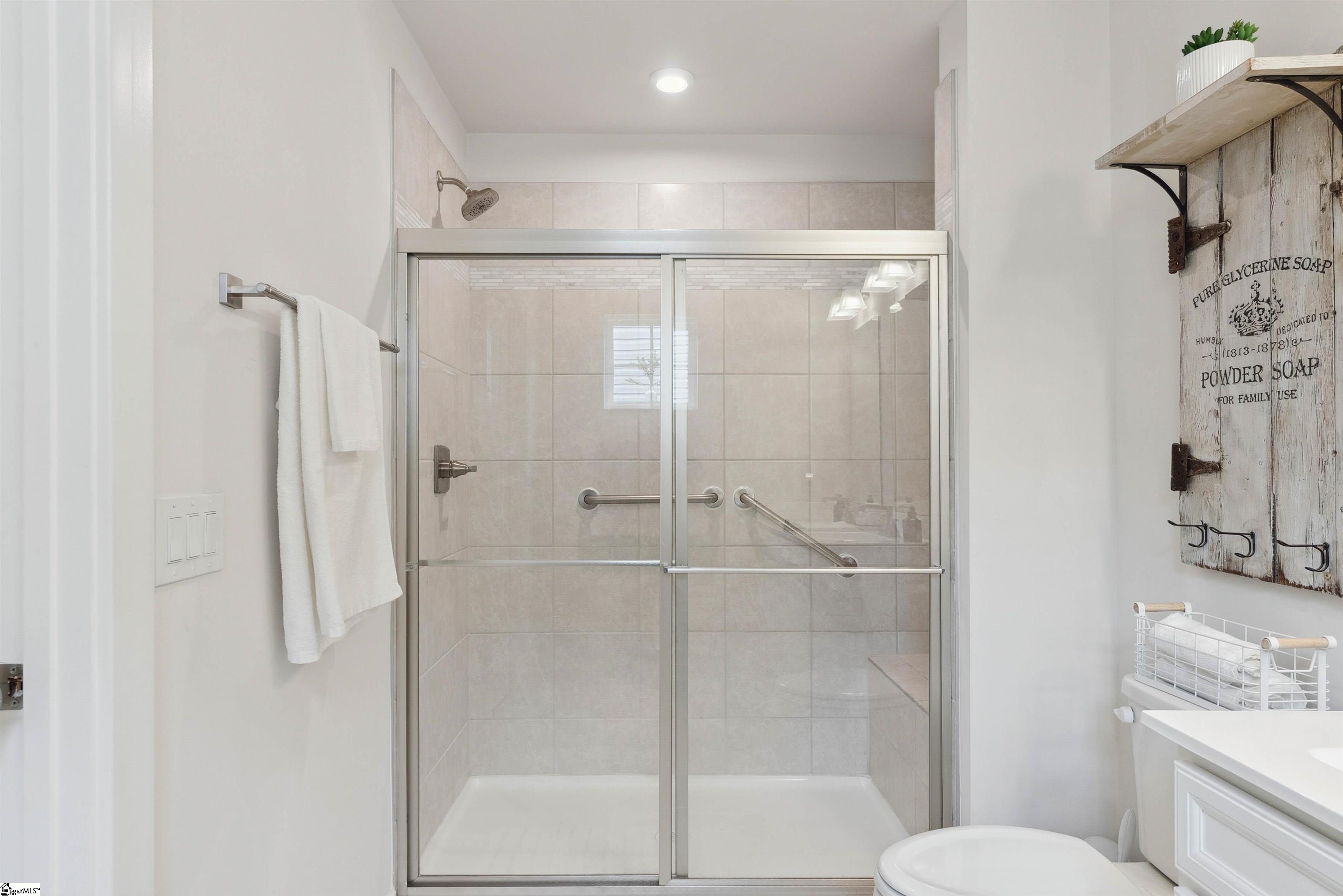 103 Oak Row Drive Fountain Inn, SC 29644