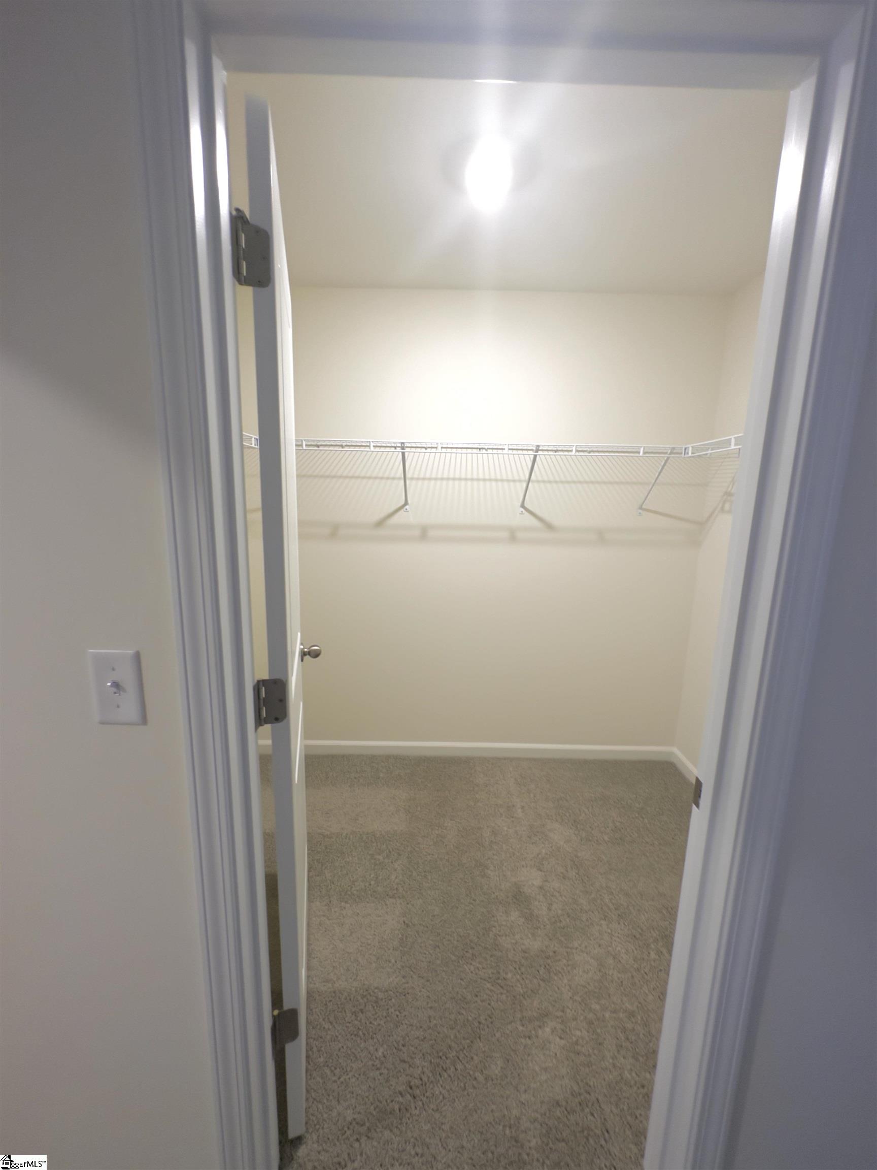 6068 Willutuck Drive Boiling Springs, SC 29316