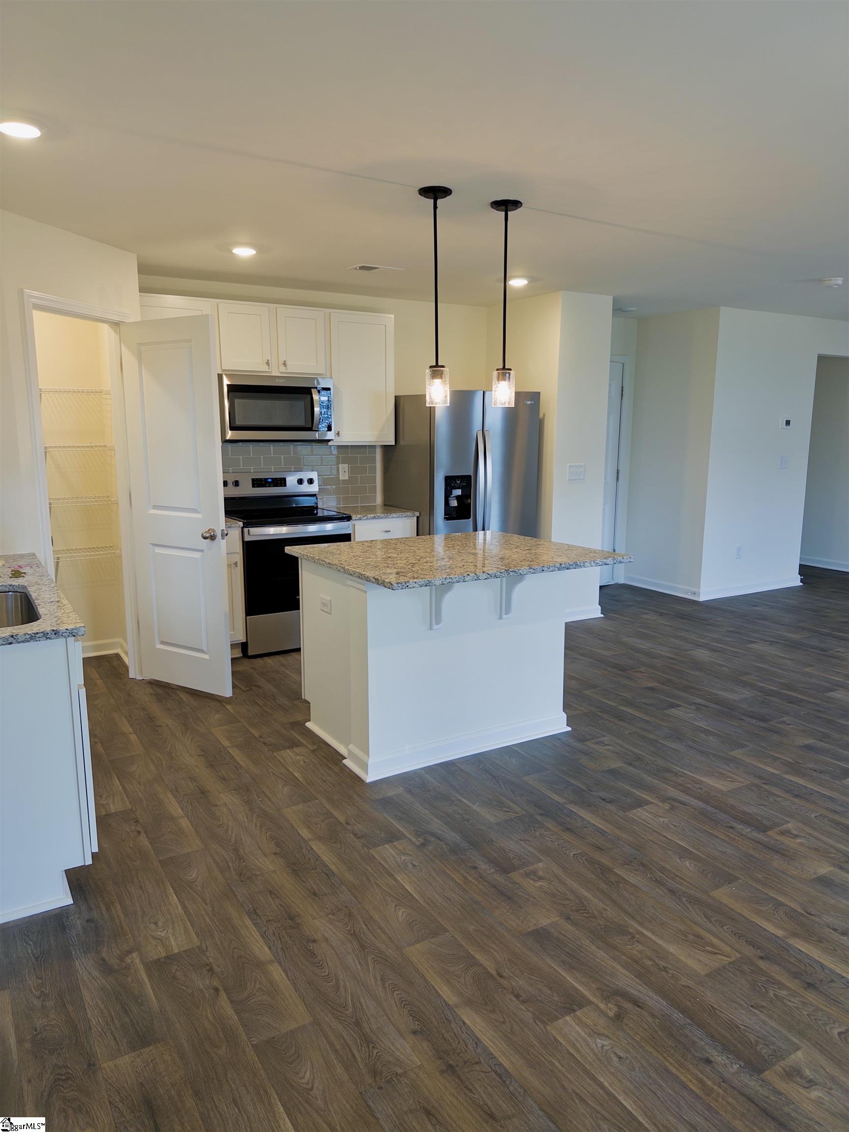 6068 Willutuck Drive Boiling Springs, SC 29316