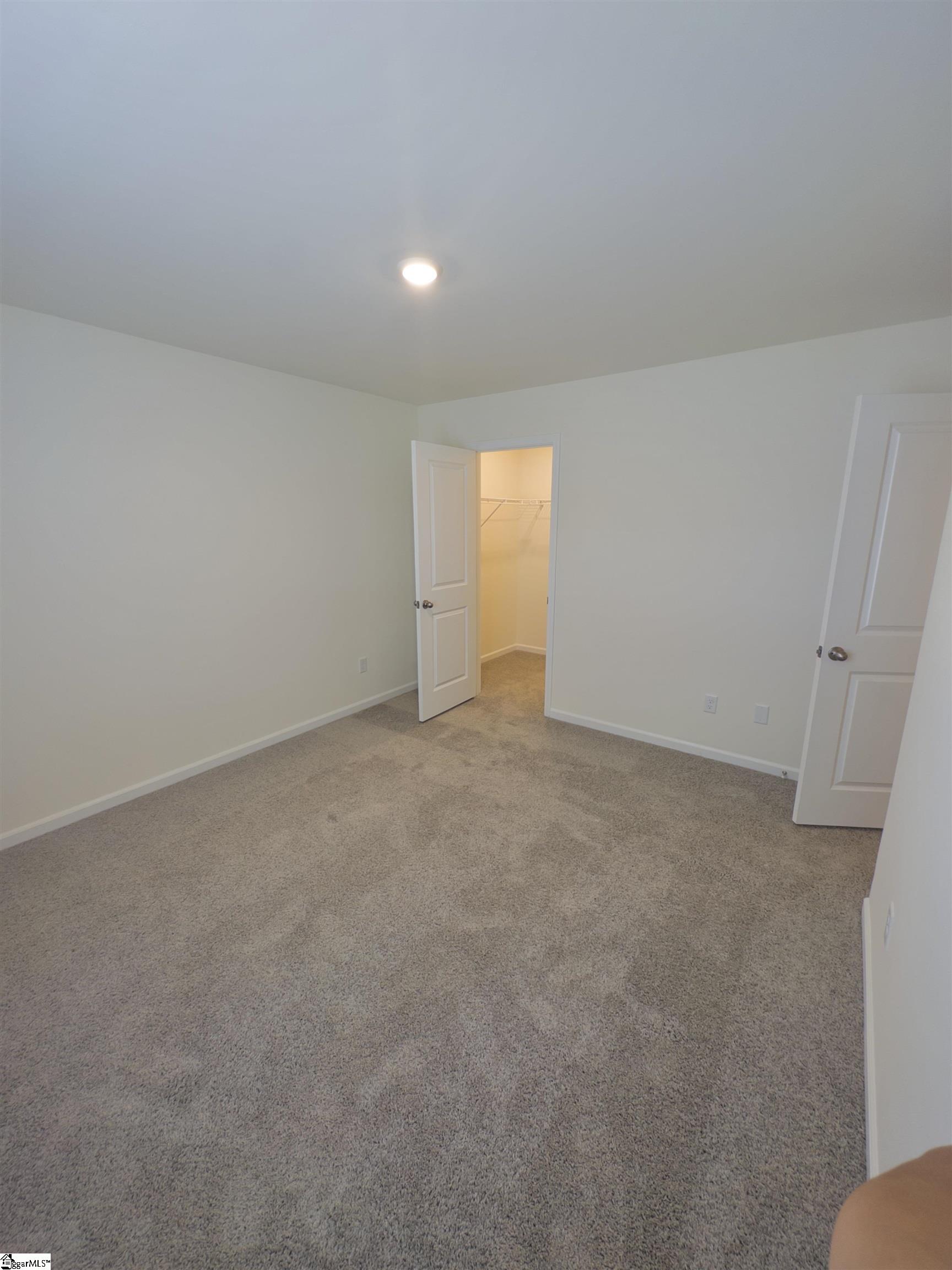 6068 Willutuck Drive Boiling Springs, SC 29316