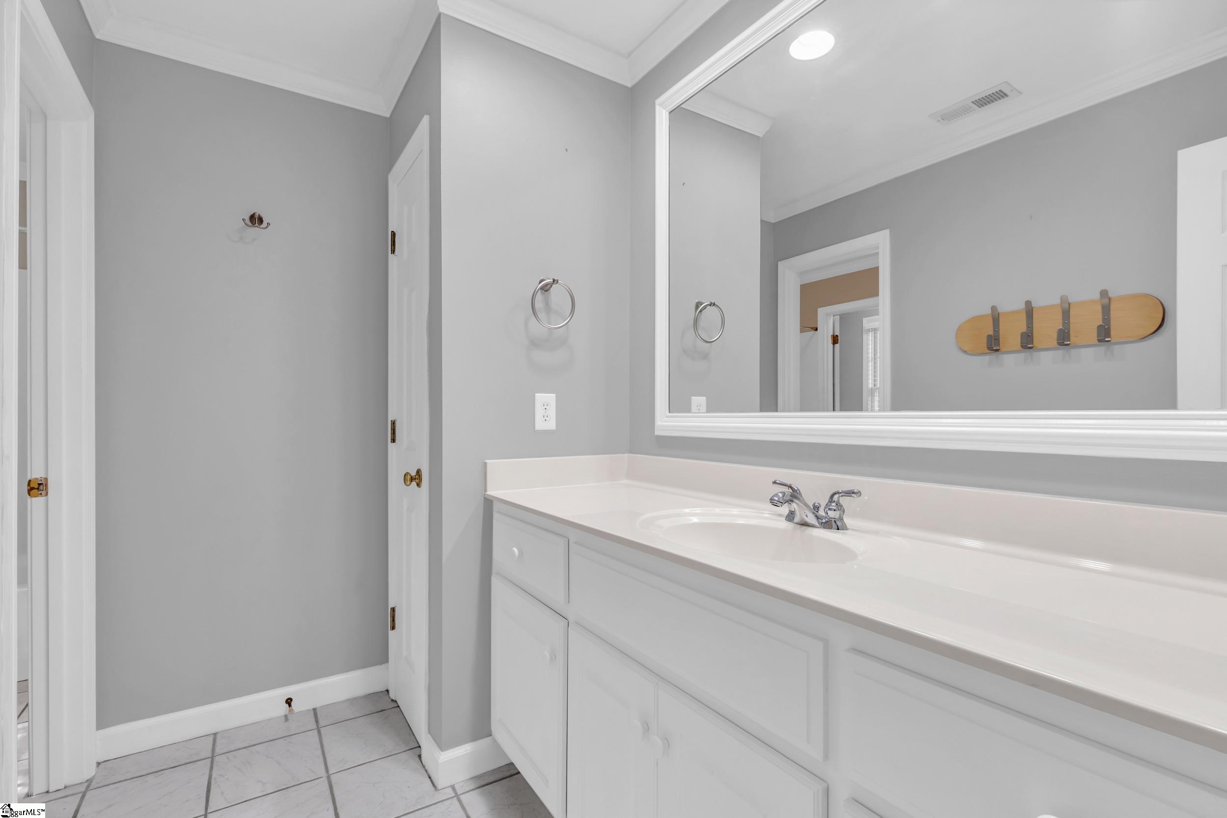 218 Alender Way Simpsonville, SC 29681
