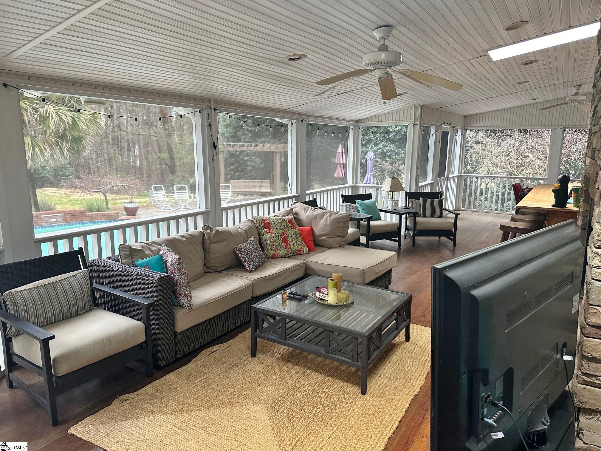 218 Alender Way Simpsonville, SC 29681