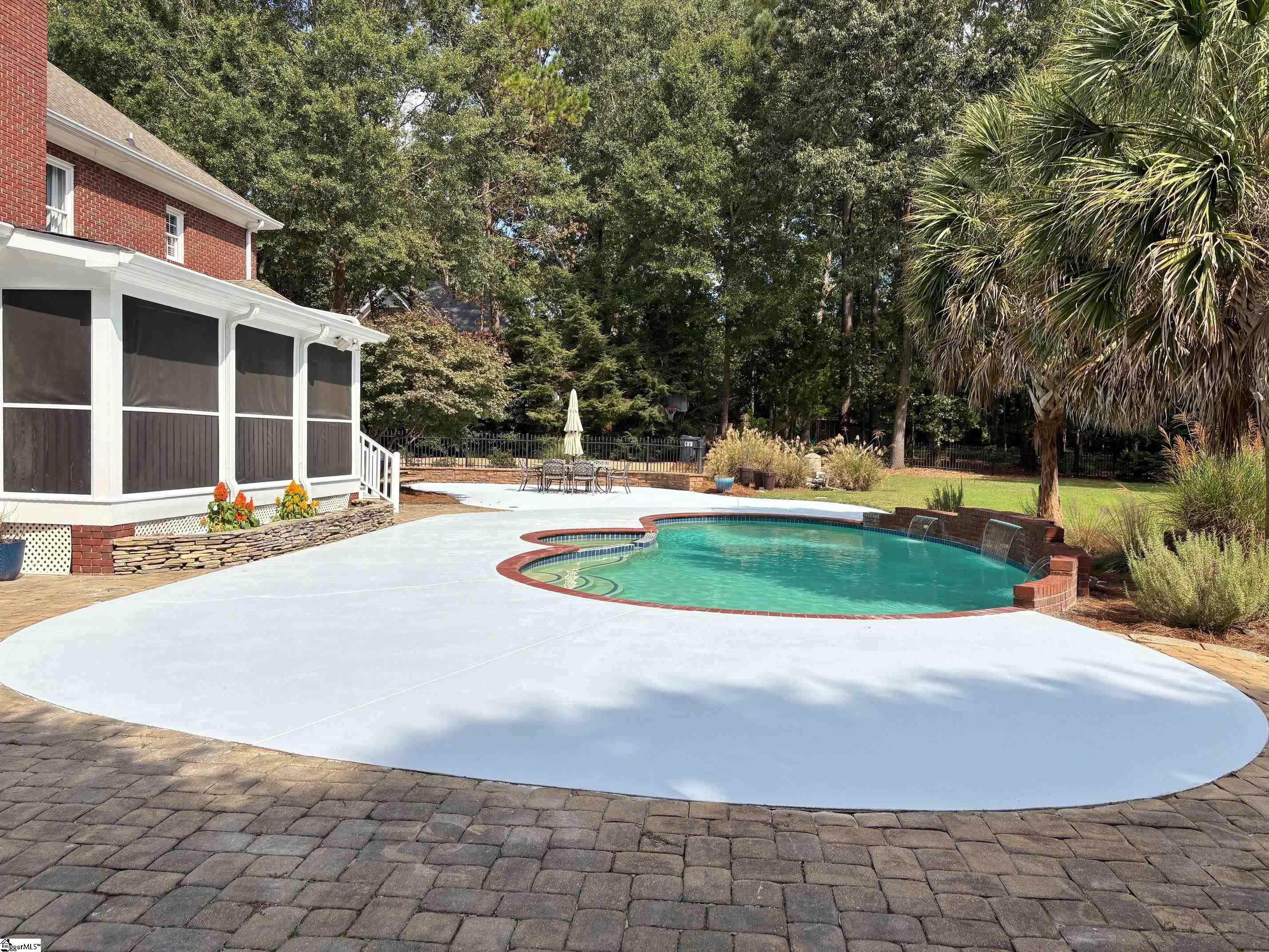 218 Alender Way Simpsonville, SC 29681