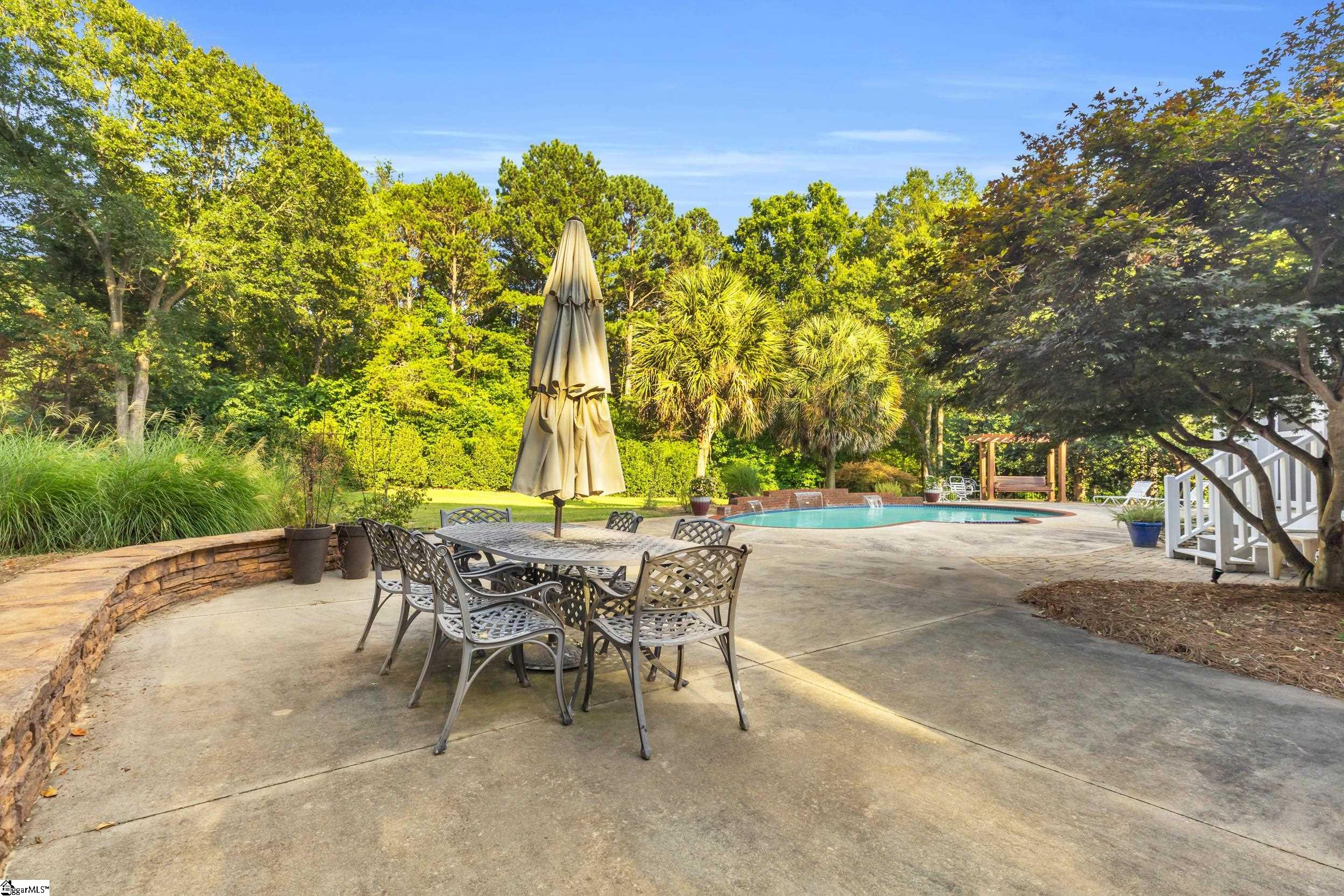 218 Alender Way Simpsonville, SC 29681
