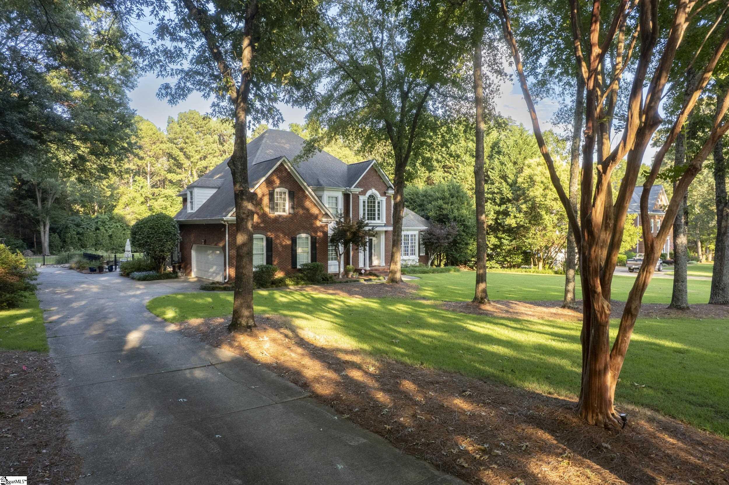 218 Alender Way Simpsonville, SC 29681