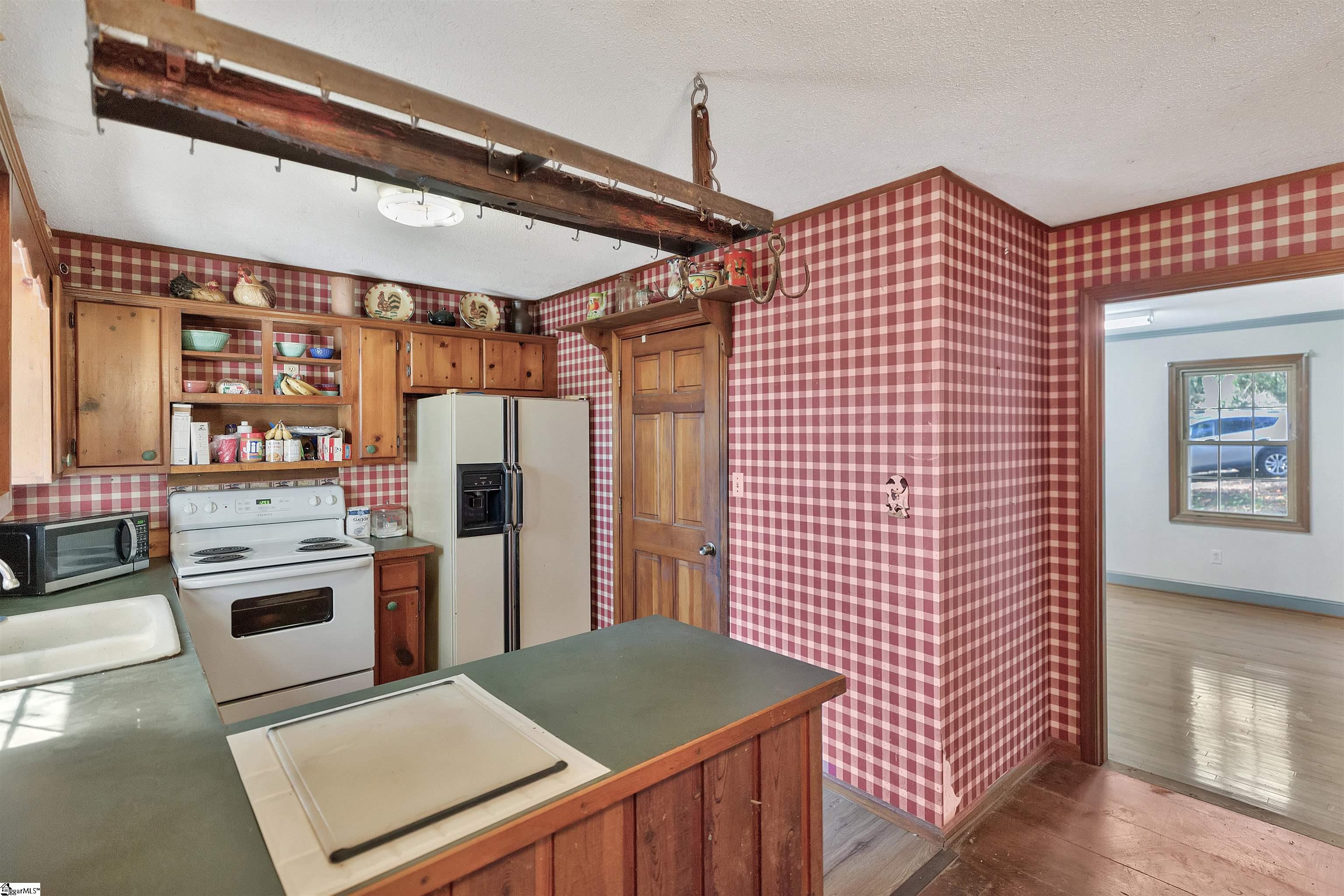127 Cathey Road Anderson, SC 29621