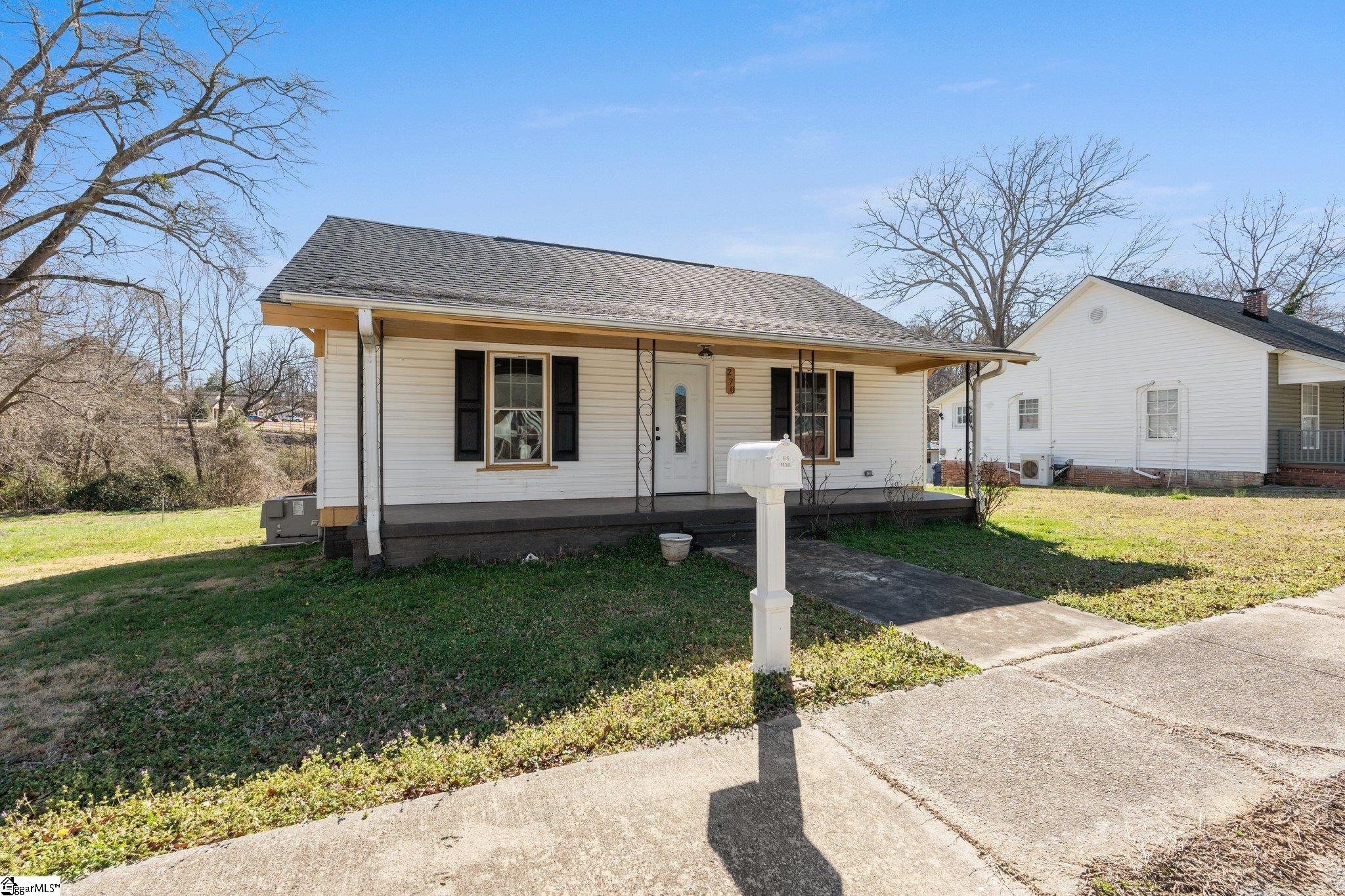 270 Beason Street Woodruff, SC 29388