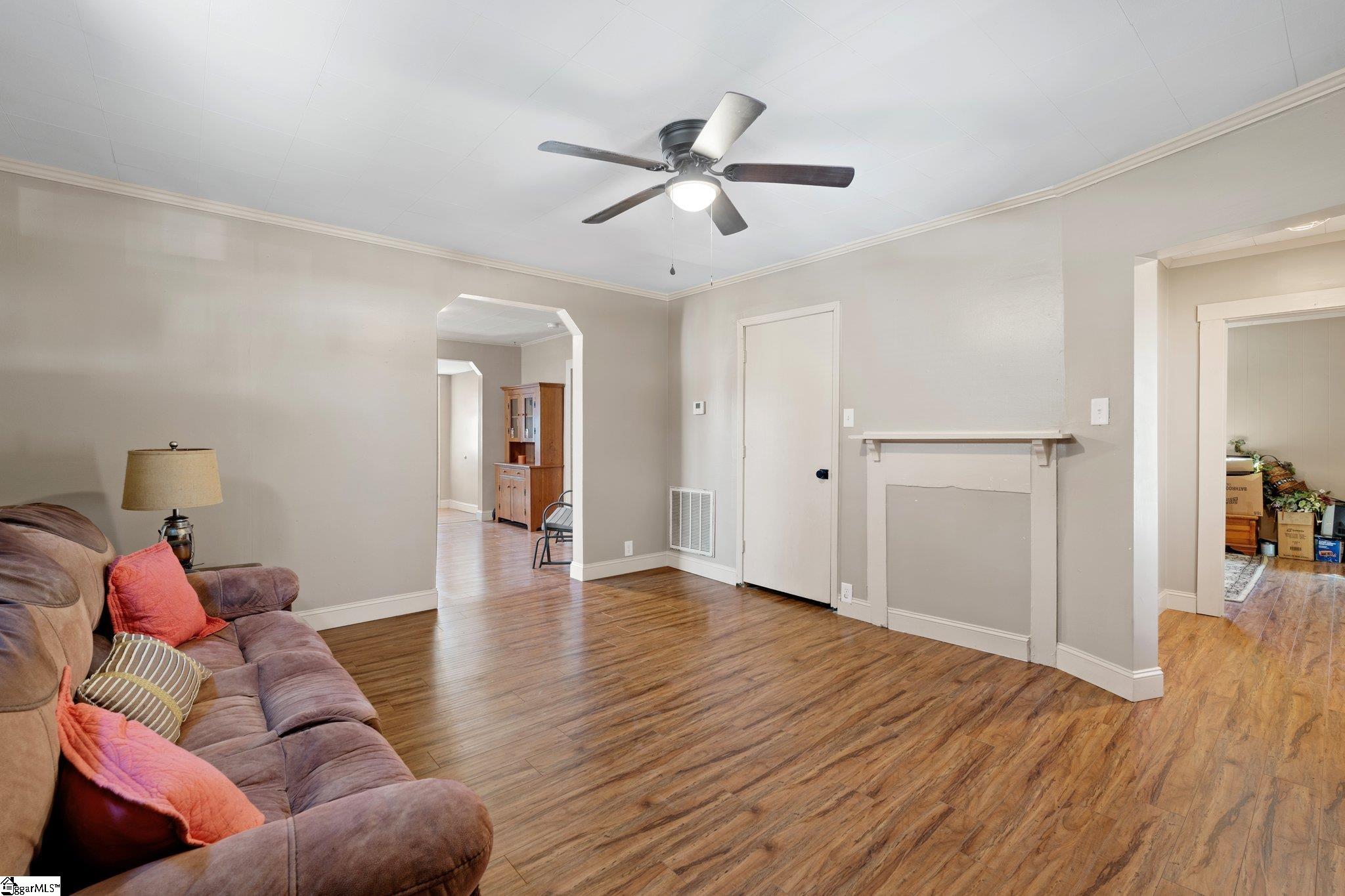 270 Beason Street Woodruff, SC 29388