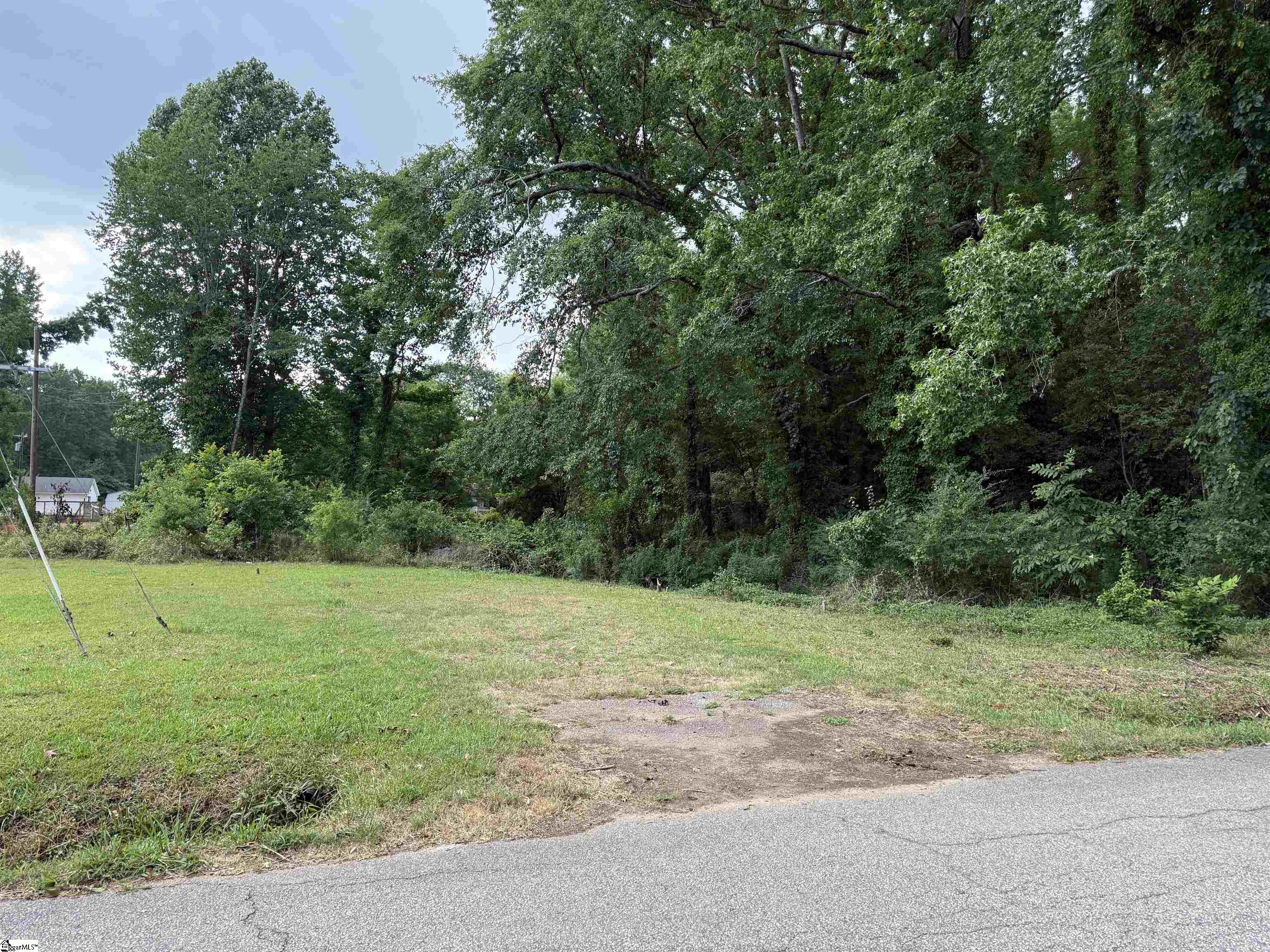 1004 Raymond Avenue Anderson, SC 29625
