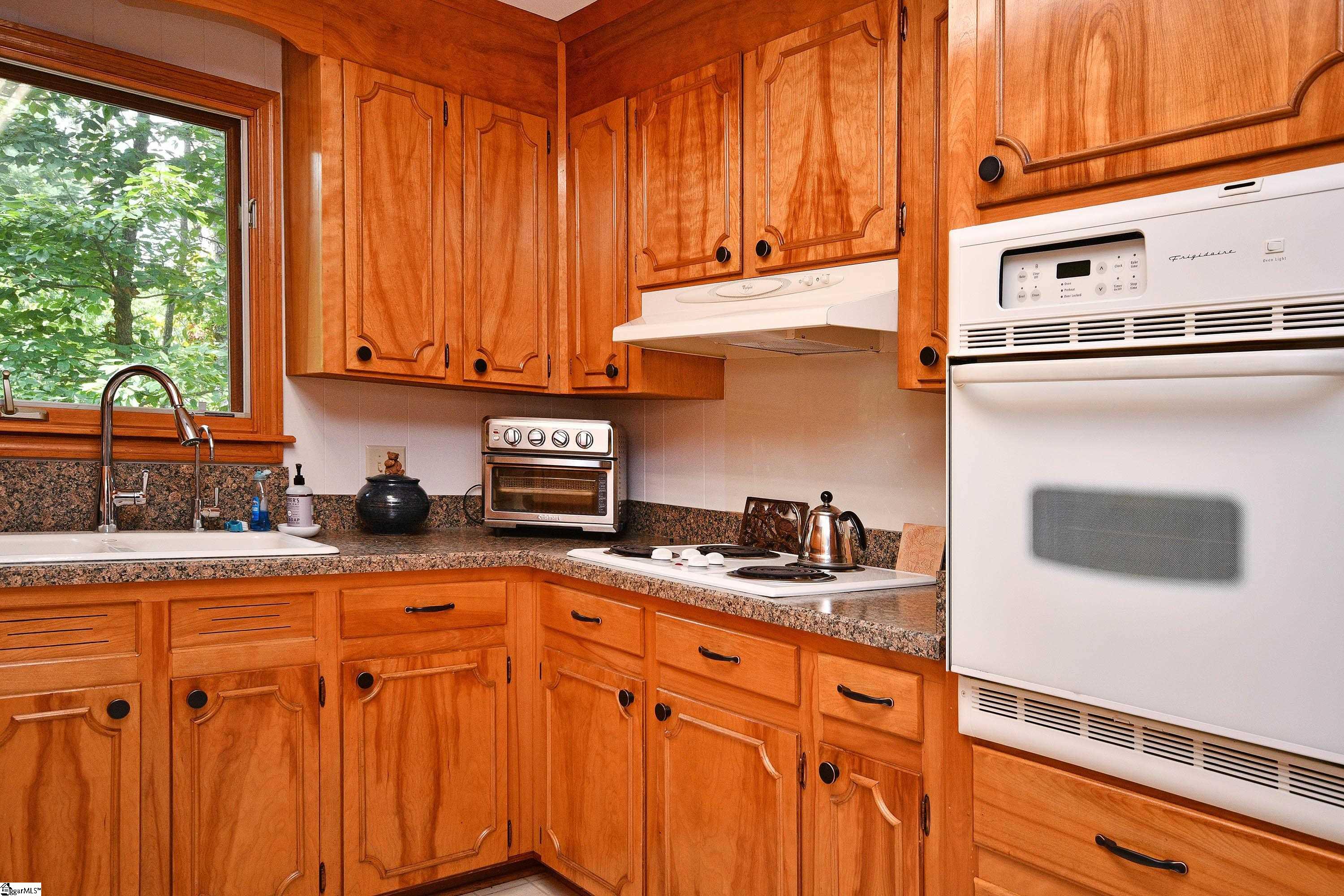 217 Blue Ridge Drive Greer, SC 29651