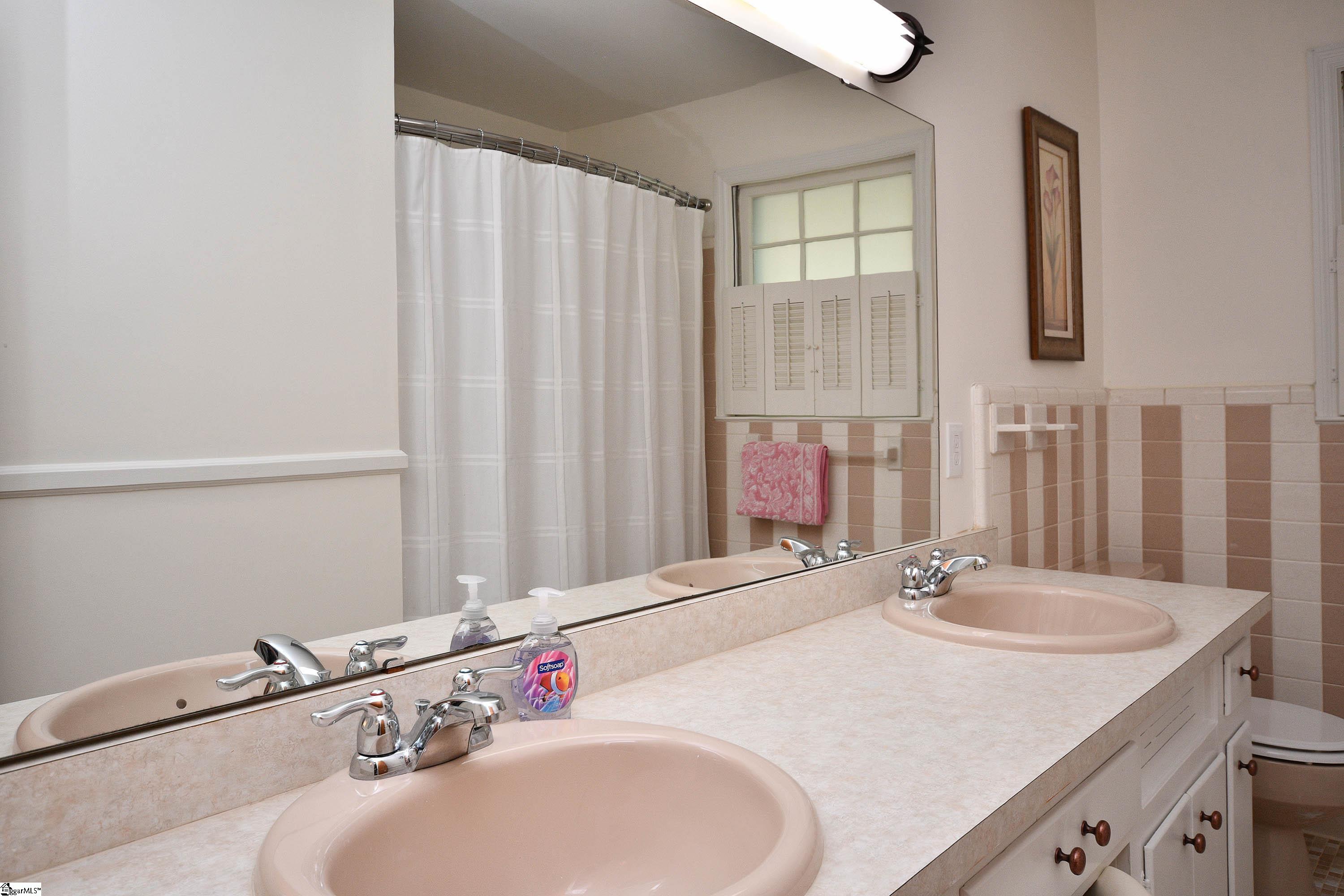 217 Blue Ridge Drive Greer, SC 29651